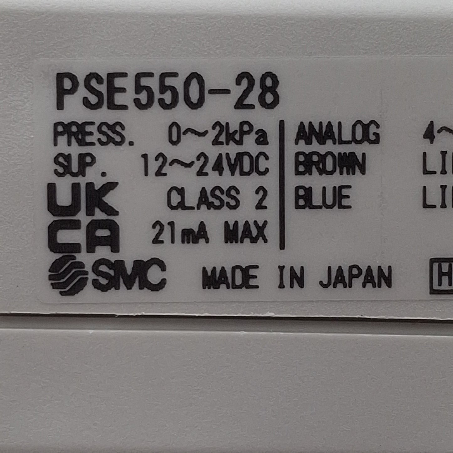 New – Open box SMC PSE550-28 Low Differential Pressure Switch, 0 to 2kPa, 12-24VDC, ø4.8mm