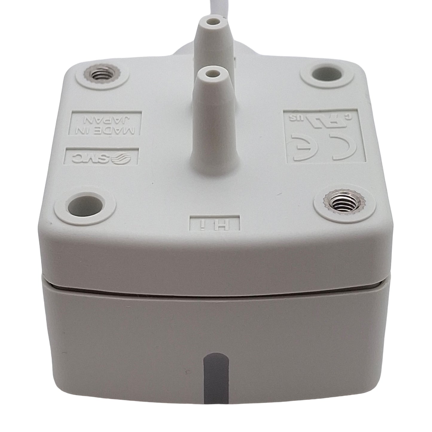 New – Open box SMC PSE550-28 Low Differential Pressure Switch, 0 to 2kPa, 12-24VDC, ø4.8mm