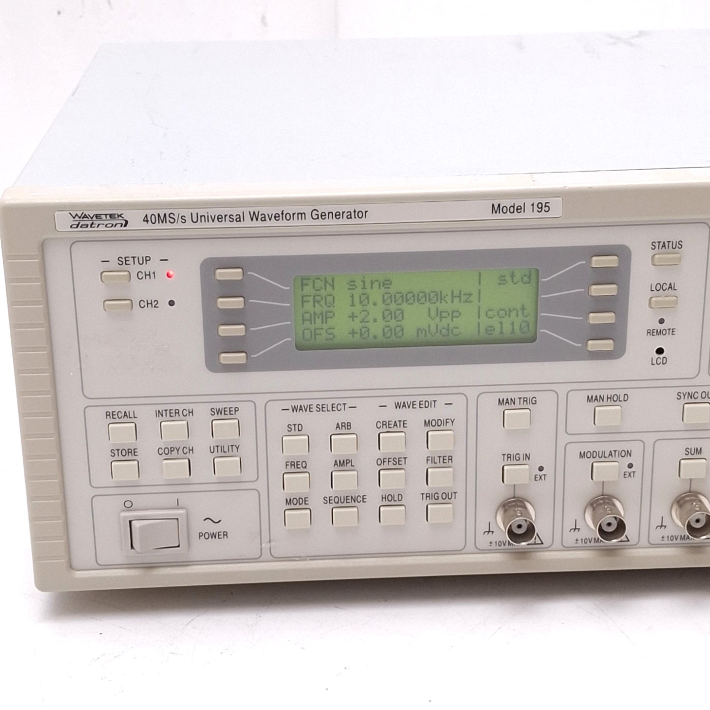Used Wavetek 195 Universal Waveform Generator, 16MHz, 40MS/s, 100-240VAC, GPIB/RS232