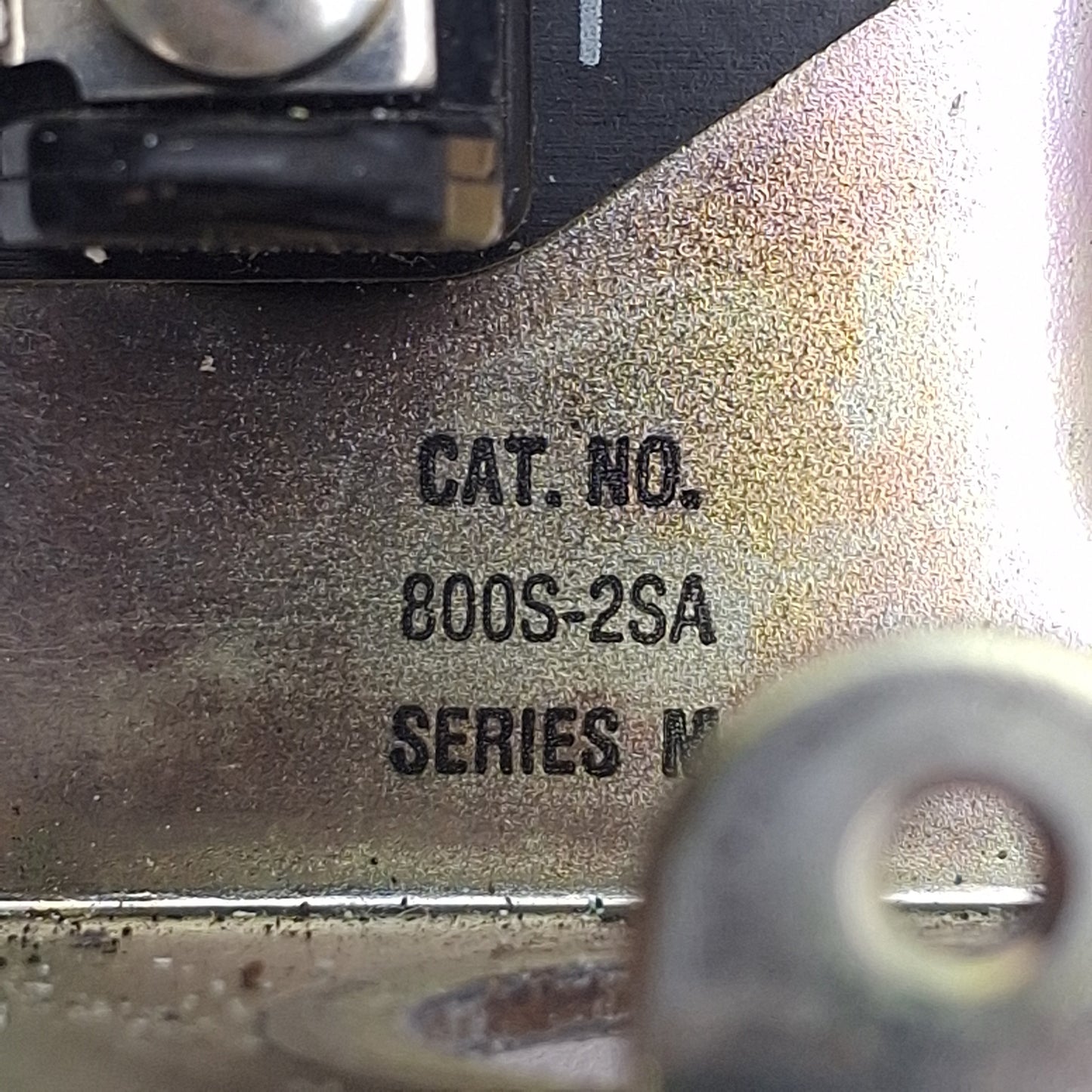 Used Allen Bradley 800S-2SA Start Stop Pushbutton Station, Momentary, 600VAC, 1NC+1NO