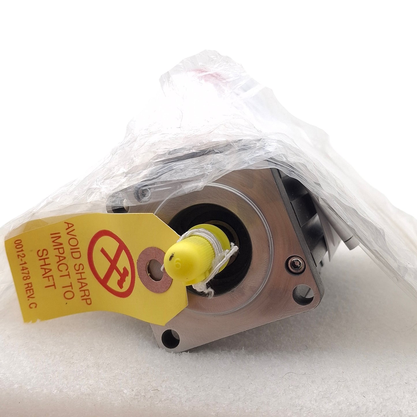 New Allen Bradley VPL-B0631T-CK12AA Kinetix Low Inertia Servo Motor, 480VAC, 8000RPM