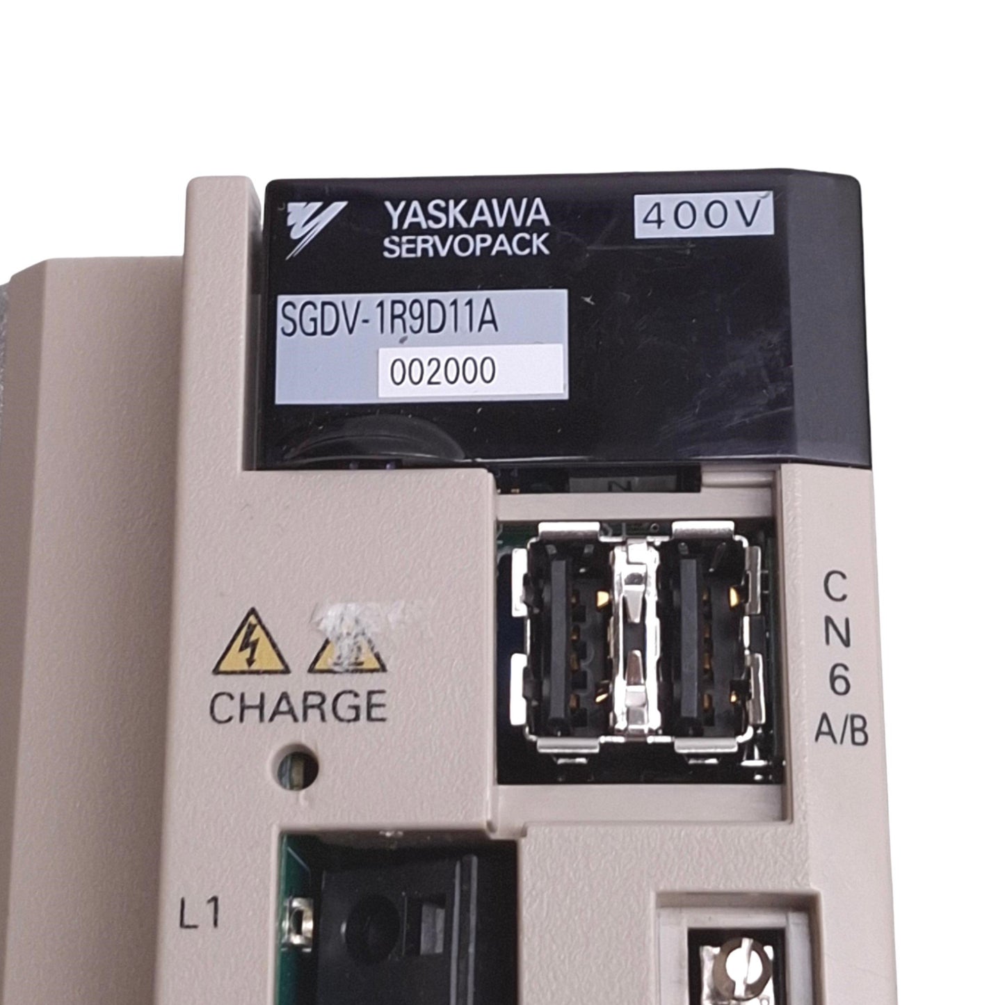 Used Yaskawa SGDV-1R9D11A SigmaV Servopack, 3-Phase 0-480VAC 0-300Hz, 500W Max