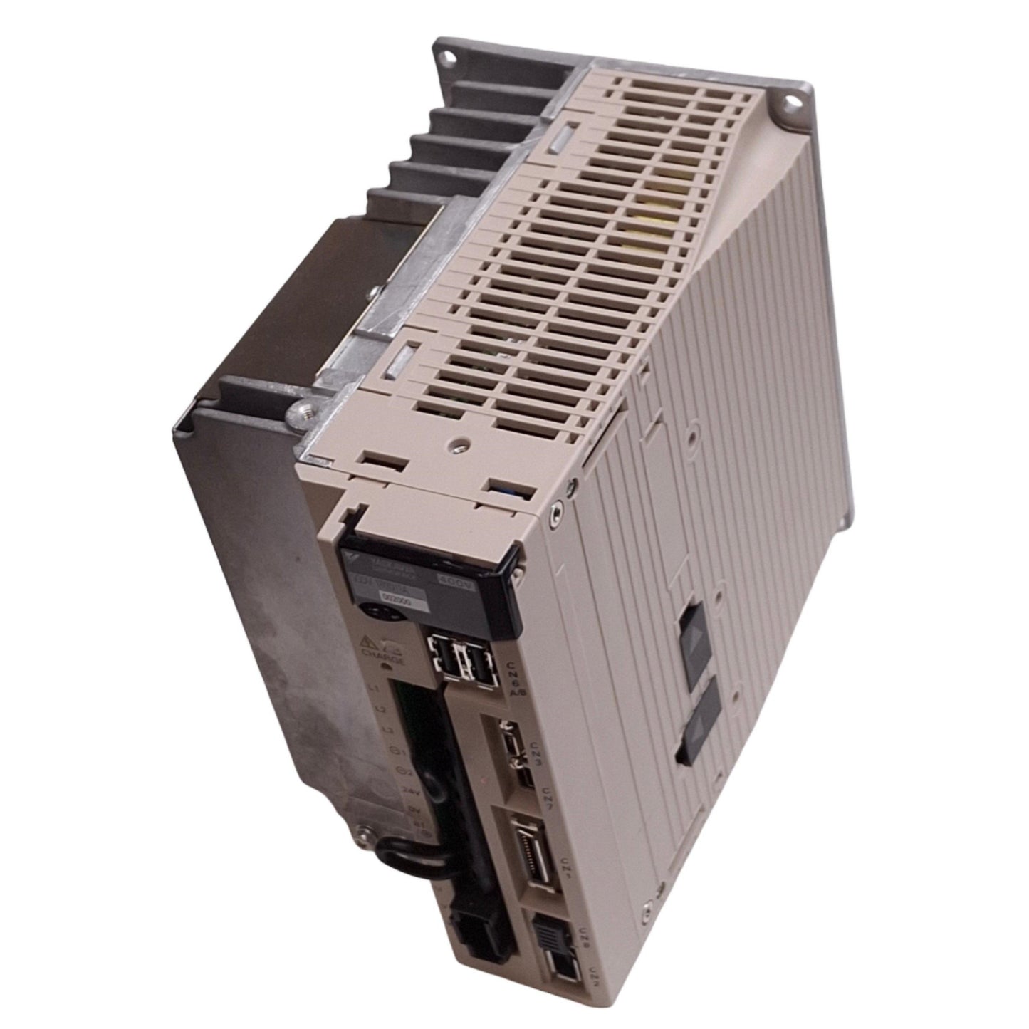 Used Yaskawa SGDV-1R9D11A SigmaV Servopack, 3-Phase 0-480VAC 0-300Hz, 500W Max