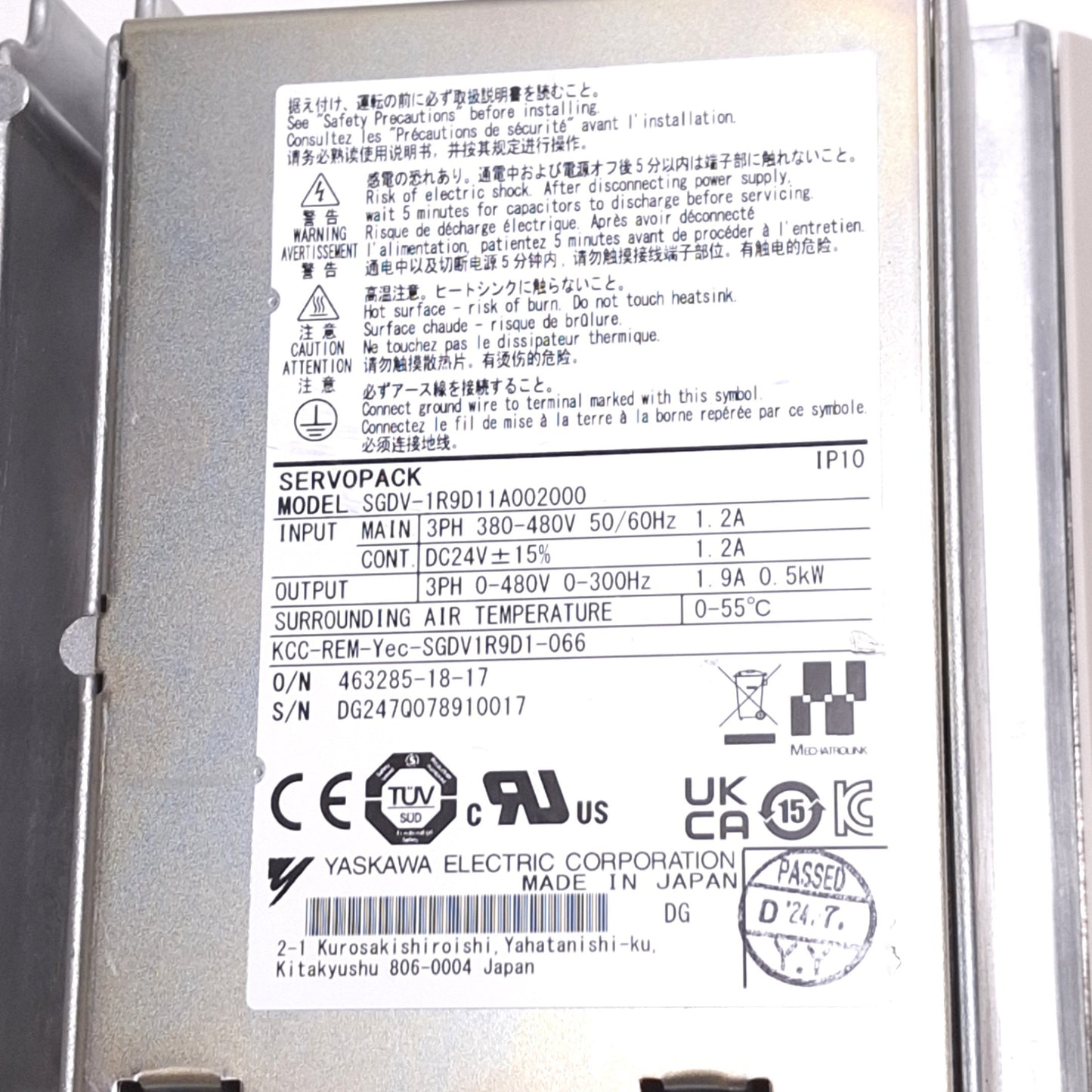 Used Yaskawa SGDV-1R9D11A SigmaV Servopack, 3-Phase 0-480VAC 0-300Hz, 500W Max