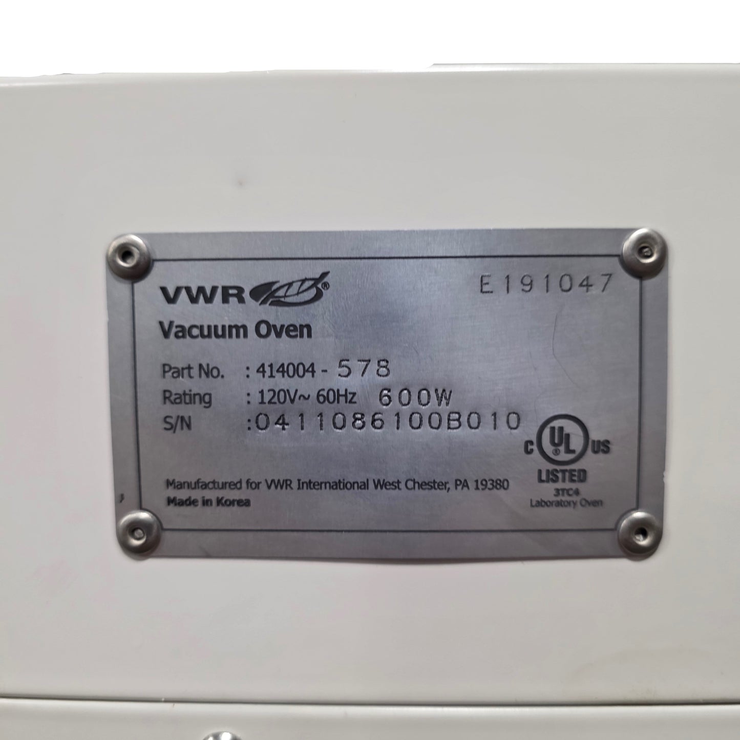 Used VWR 414004-578 Symphony Benchtop Vacuum Oven 20L, 25°C To 200°C, 120VAC 600W