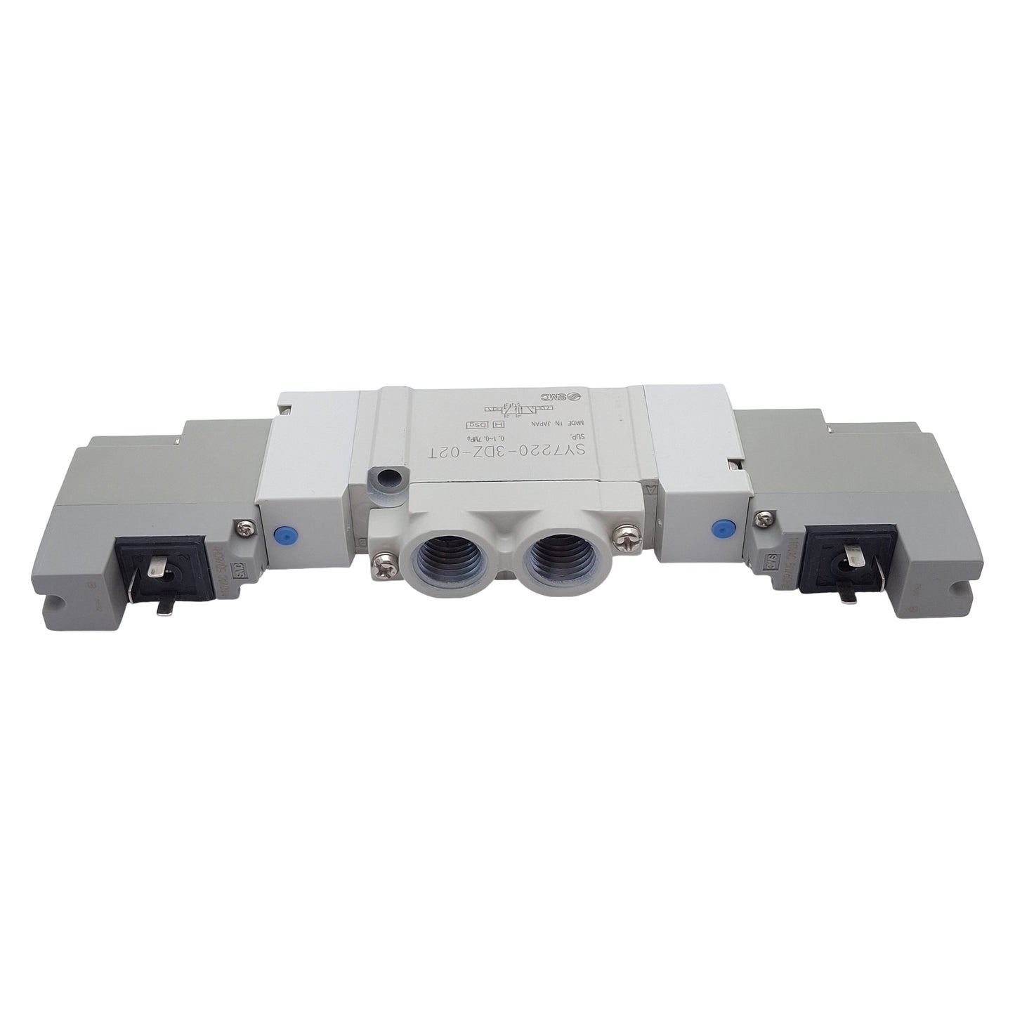 New SMC SY7220-3DZ-02T Solenoid Valve, 5/2-Way, 1/4in NPT, 0.7MPa, 110VAC Coil