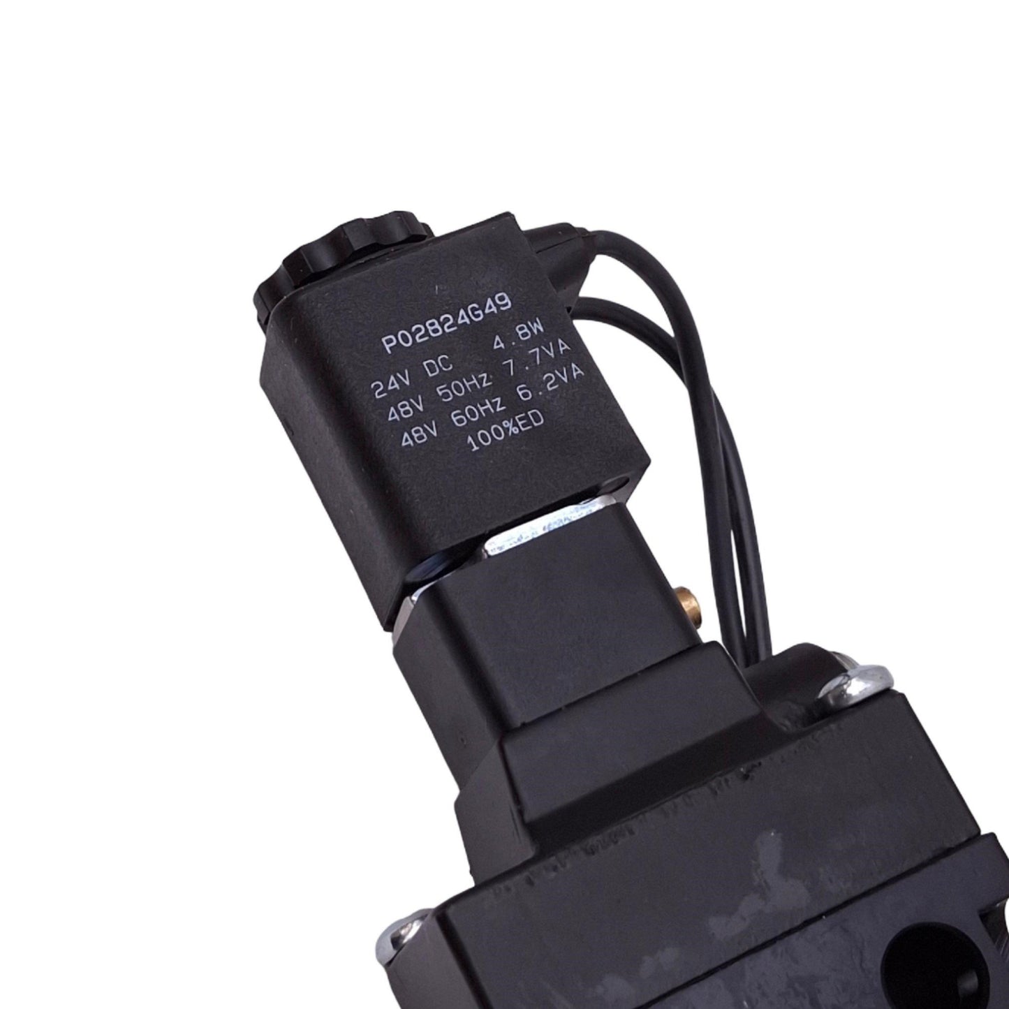 New Parker B521ADG49C Solenoid Valve, 4-Way 2-Position, 1/4in NPT, 10bar, 24VDC Coil