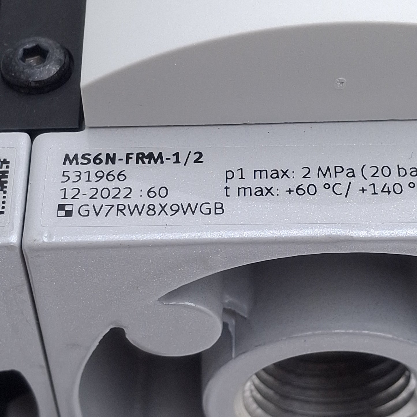 New – Open box Festo 532307 MSB6N Air Preparation Combination Unit 1/2in NPT, 20bar, 24VDC Coil