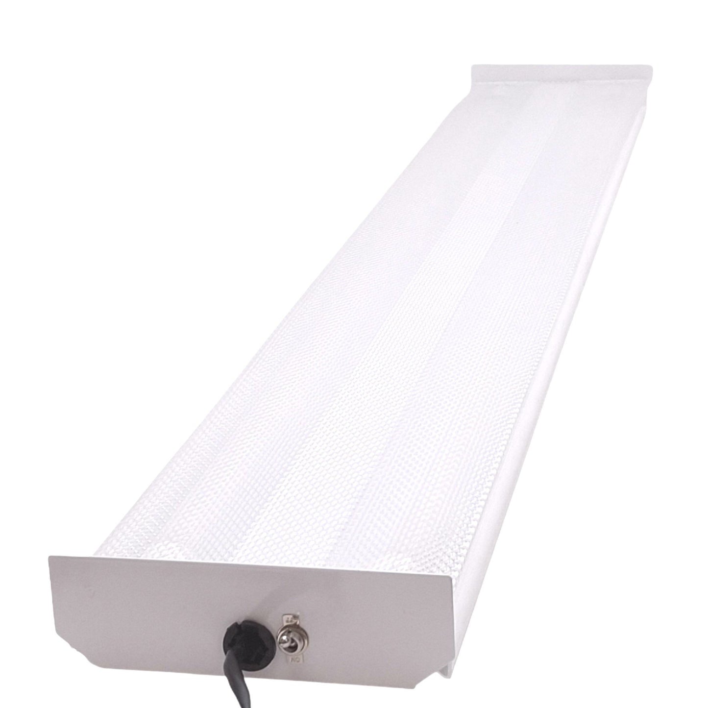 New LA Lighting WAN107-2-4LR-LED8R-UNV Light Fixture, 2-Row 4ft Linear LED, 120-277V