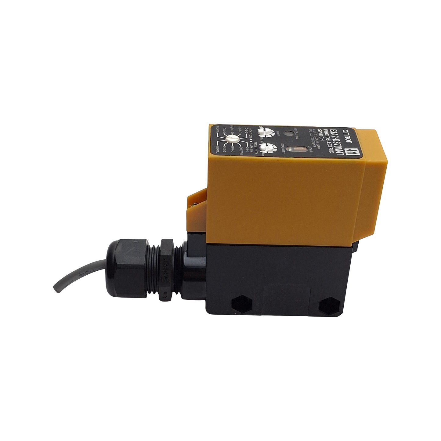 Used Omron E3A2-DS70M4T Photoelectric Switch, Diffuse Reflective, 70cm, 240VAC/DC