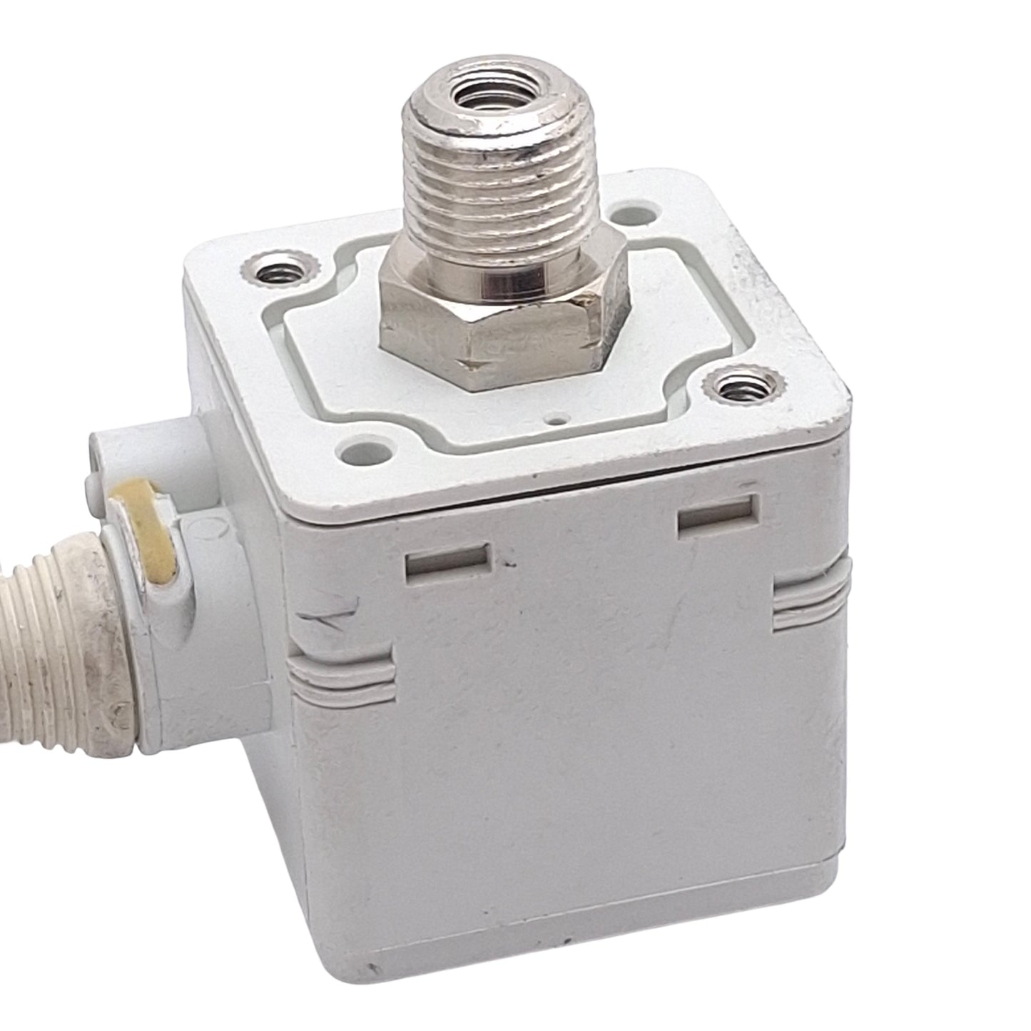 Used SMC ISE40-T1-62L Digital Pressure Switch, PNP, -0.1~1.0MPa, 12-24VDC, 1/8" NPT
