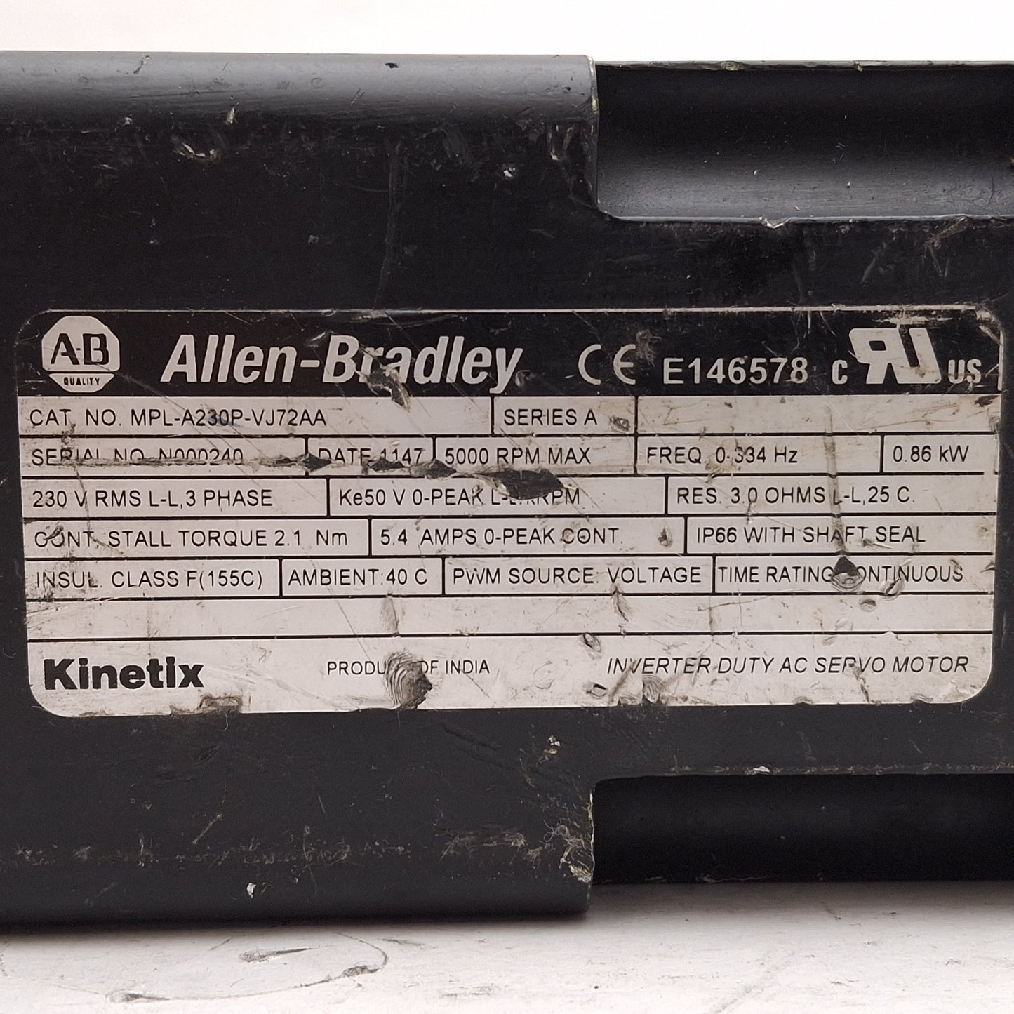 Used Allen Bradley MPL-A230P-VJ72AA Kinetix Servo Motor 0.86kW 3Ø 230VAC, 70mm Flange