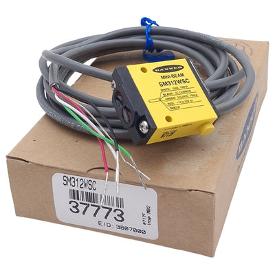 New Banner SM312WSC Photoelectric Sensor, NPN/PNP, 130mm Range, 10-30VDC, 4-Wire, 2m