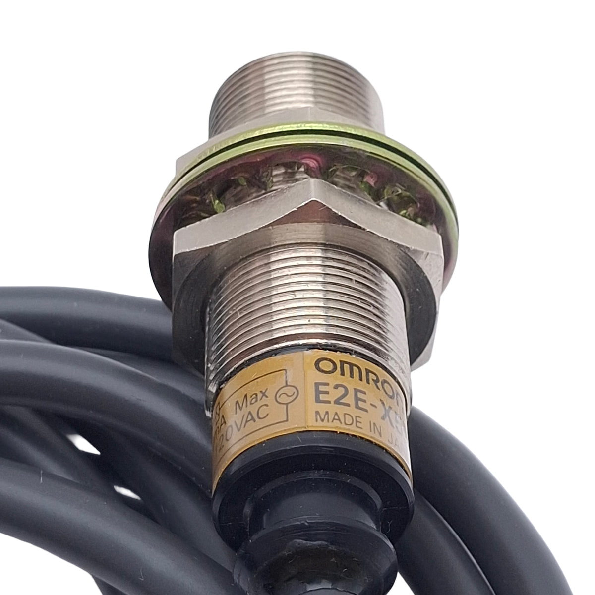 New – Open box Omron E2E-X5Y2-53US Proximity Sensor, NC, 5mm Range, 120VAC, M18 Barrel, 2-Wire