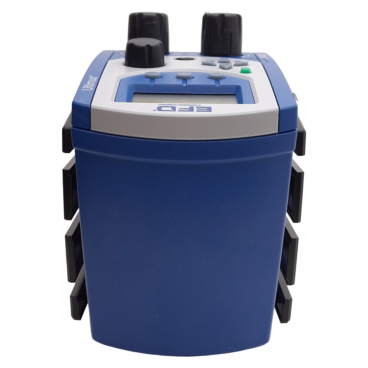 Used Nordson EFD 7017041 Ultimus Fluid Dispenser w/ Foot Switch & Adapter, 0-100psi
