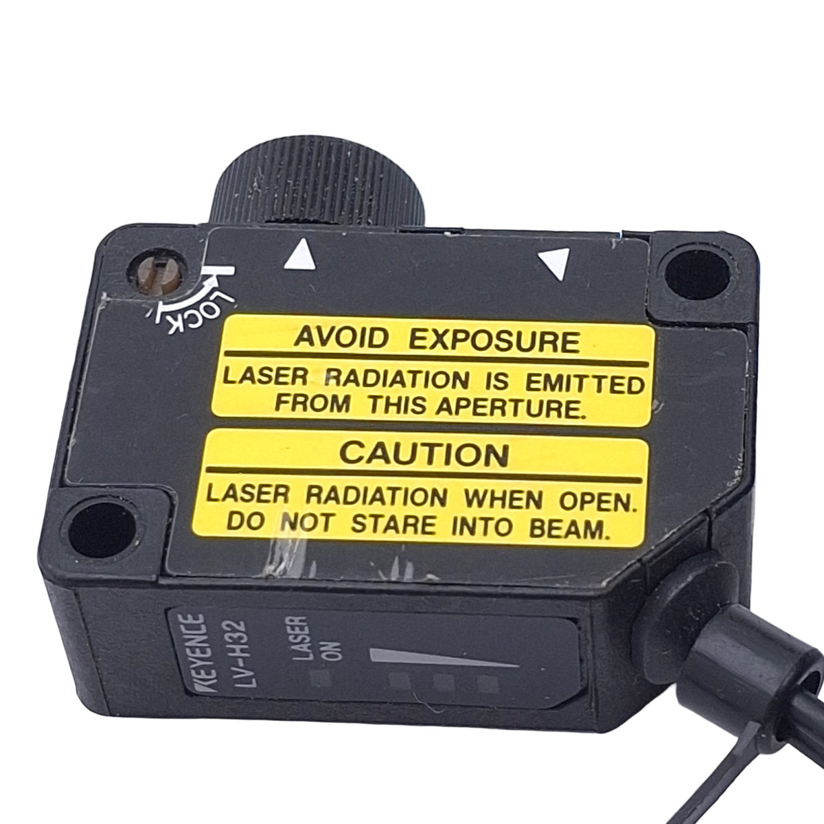 Used  Keyence LV-H32 Adjustable Reflective Sensor Head, 30 to 1000mm Range, 660nm wvl