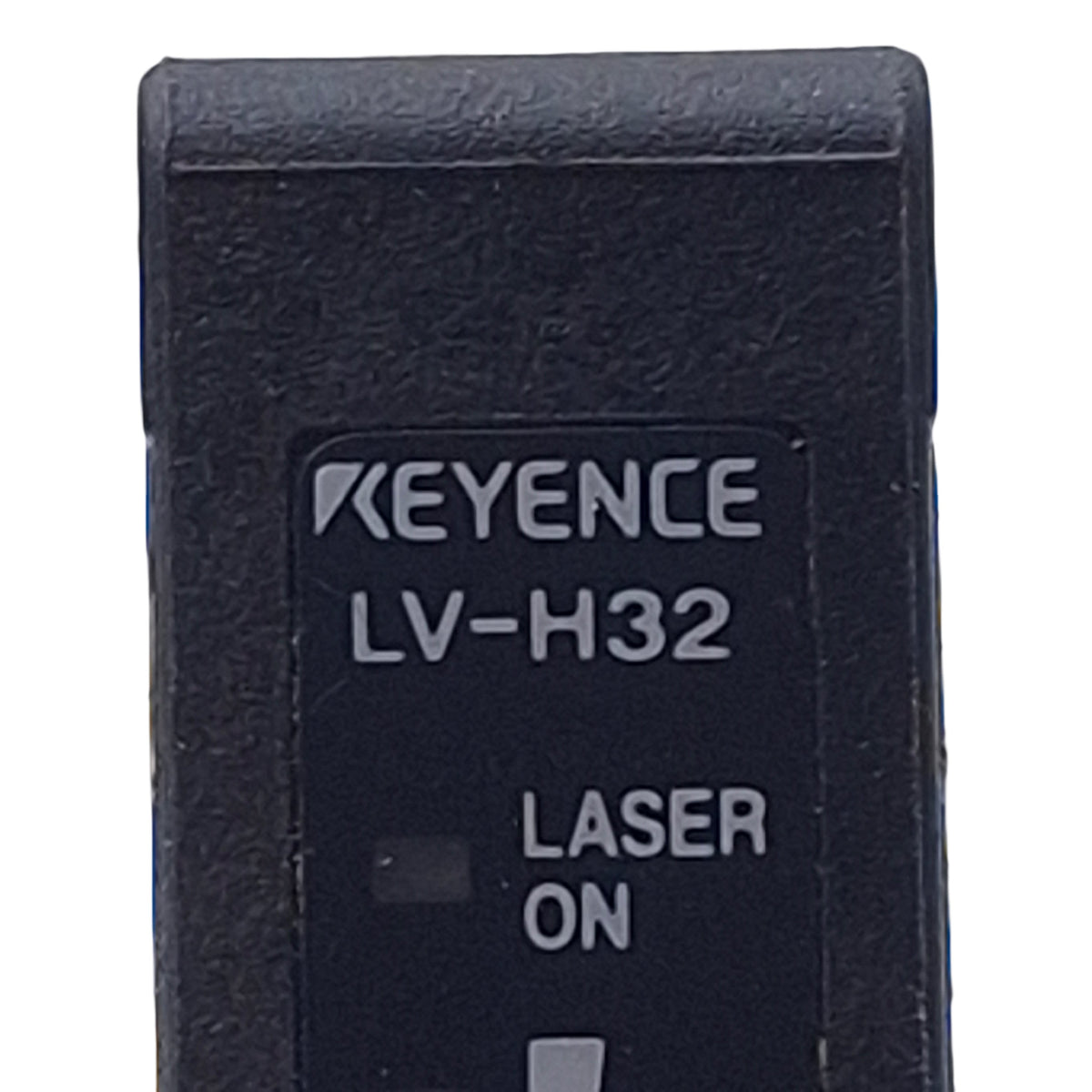 Used  Keyence LV-H32 Adjustable Reflective Sensor Head, 30 to 1000mm Range, 660nm wvl