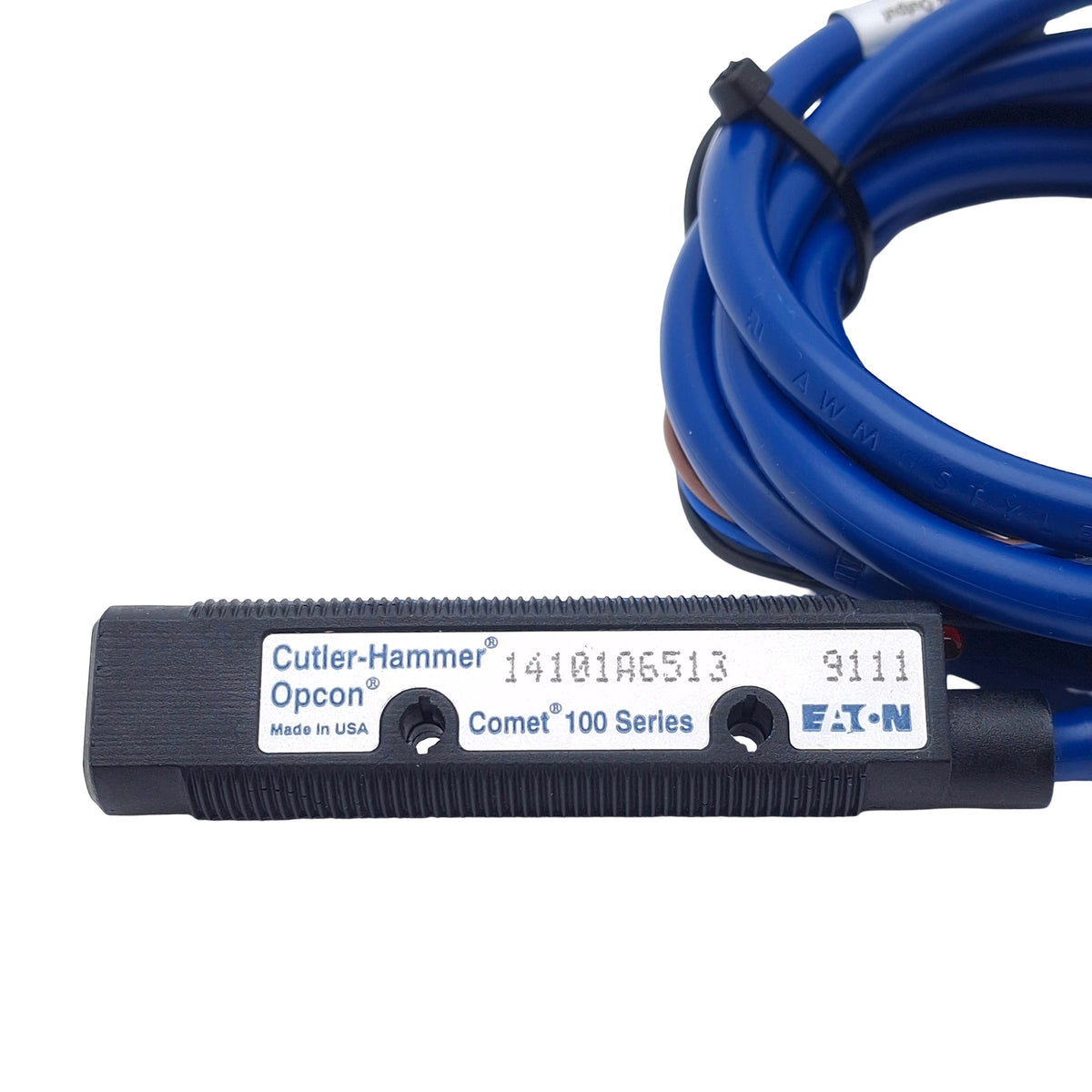 New – Open box Eaton 14101A6513 Photoelectric Sensor, NPN, 20-264VAC/15-30VDC, ø0.71in, 3-Wire