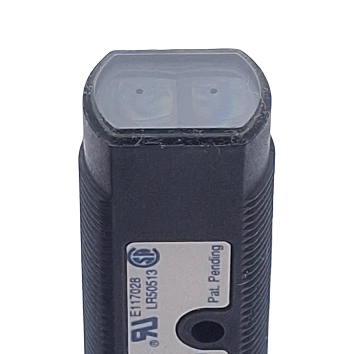New – Open box Eaton 14101A6513 Photoelectric Sensor, NPN, 20-264VAC/15-30VDC, ø0.71in, 3-Wire
