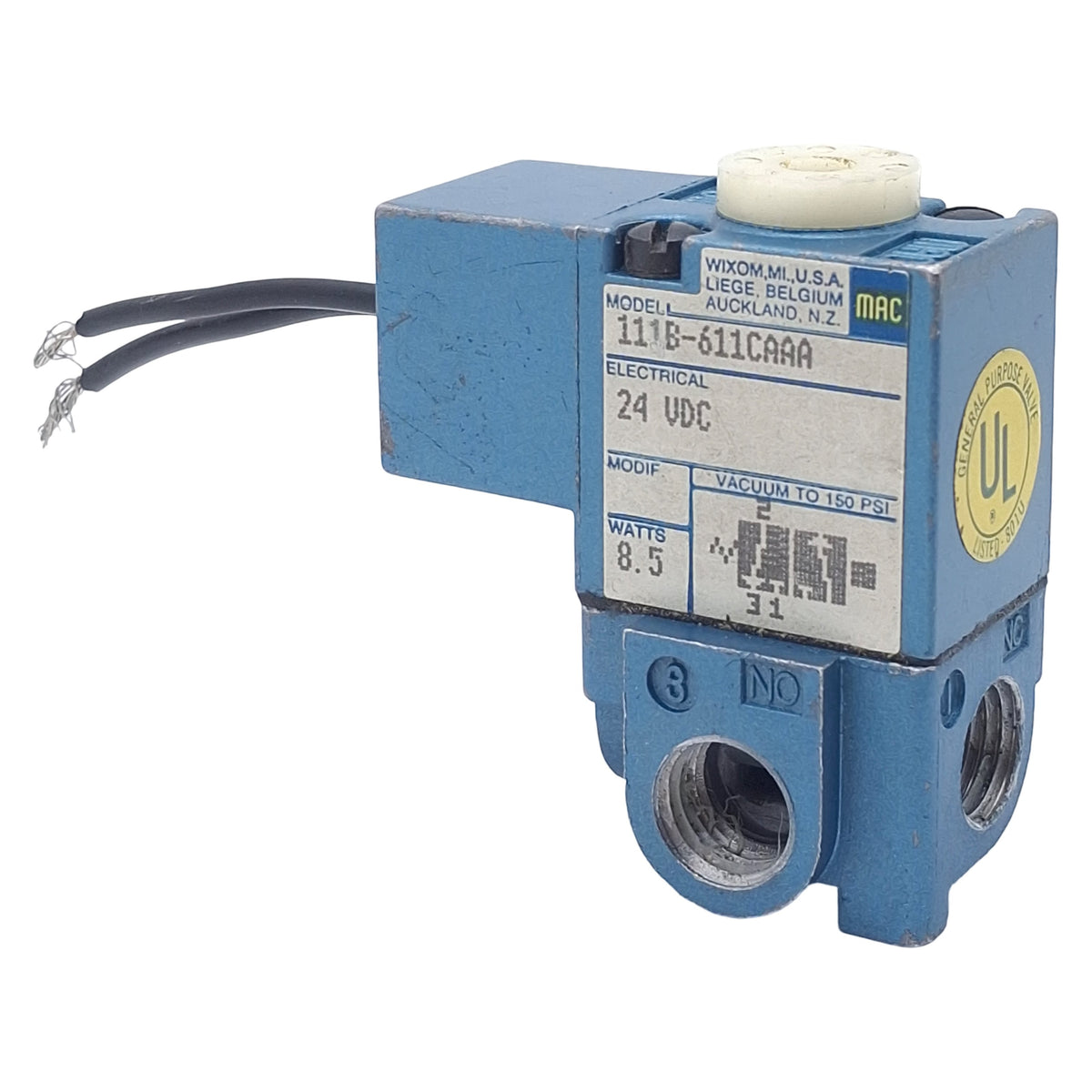 Used Mac 111B-611CAAA Solenoid Valve, 3/2 NO-NC, 1/8in NPT, Vac-150psi, 24VDC Coil