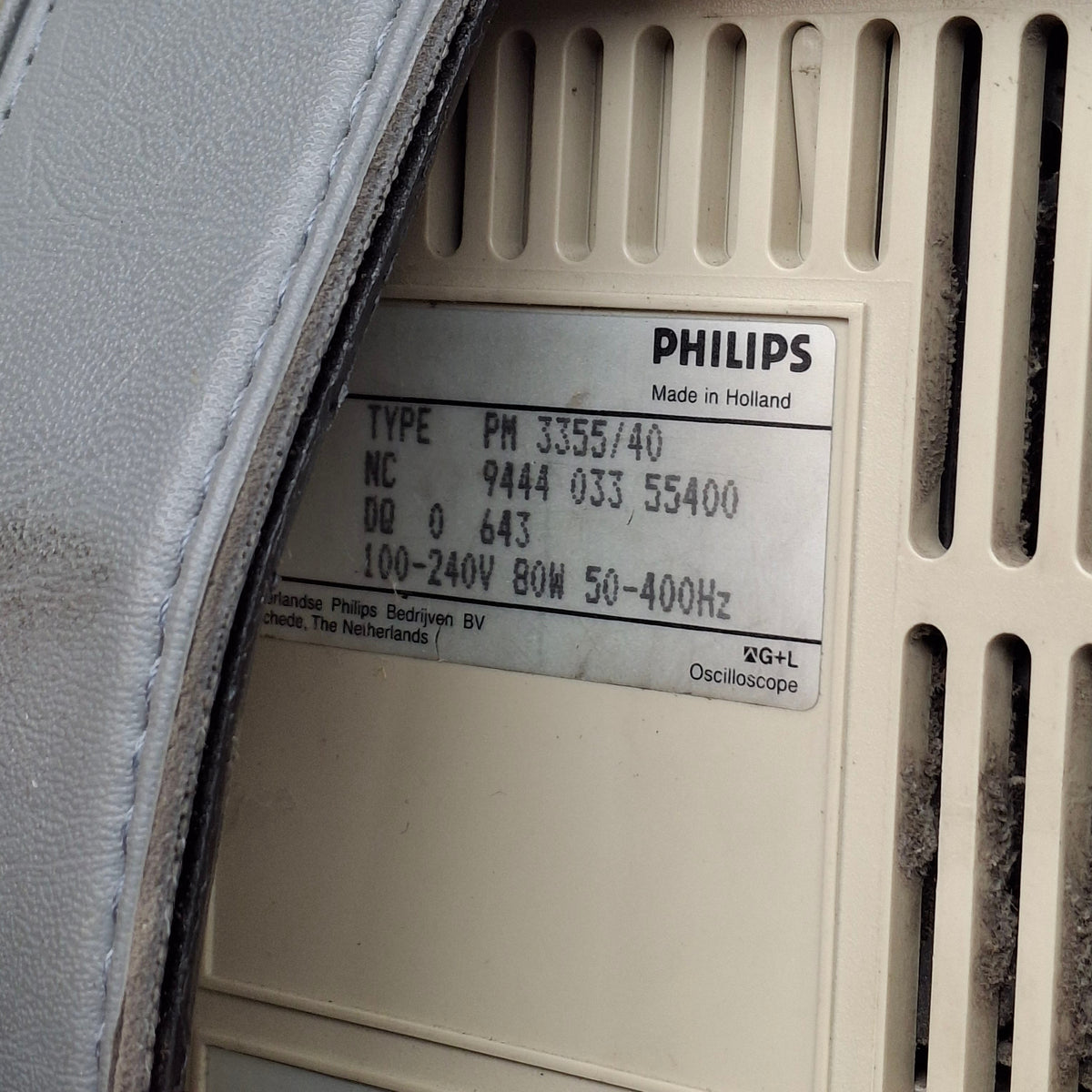 Used Philips PM3355/40 Combi-Oscilloscope 60MHz , 2-Channel, 8-Bit Resolution, 120VAC