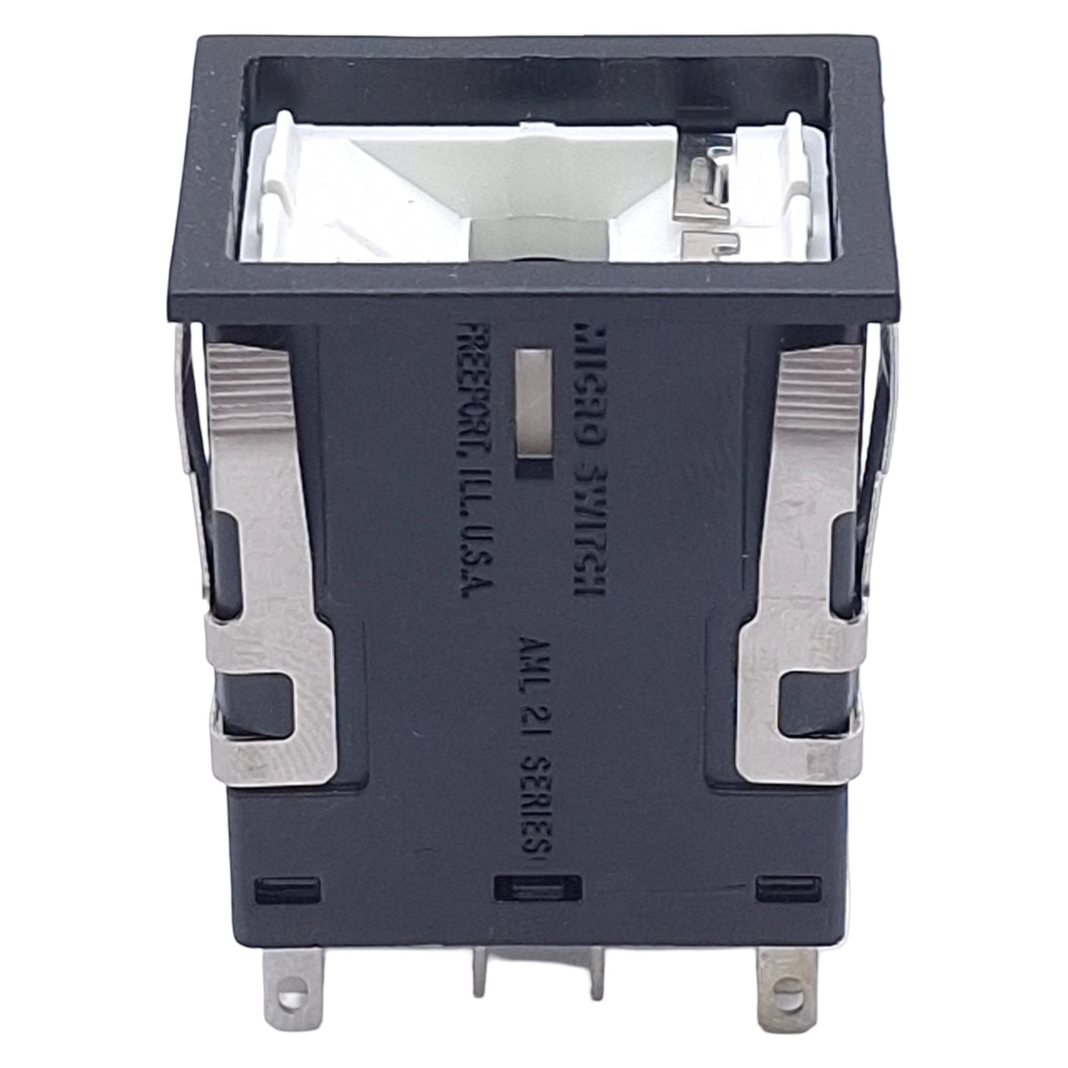 New – Open box Honeywell AML21GBA2CC Dual-Lamp Pushbutton Switch, 4PDT, 3A 125VAC/24VDC