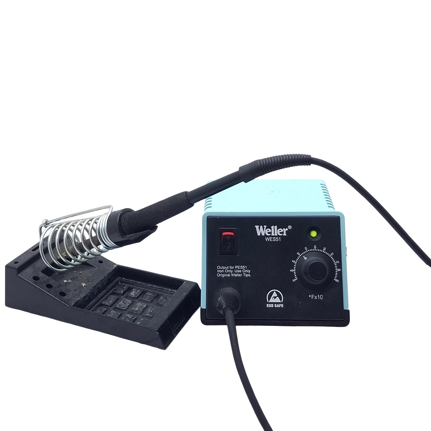 Used Weller WES51 & PES51 Analog Soldering Station, 350°F to 850°F Range, 60W 120V