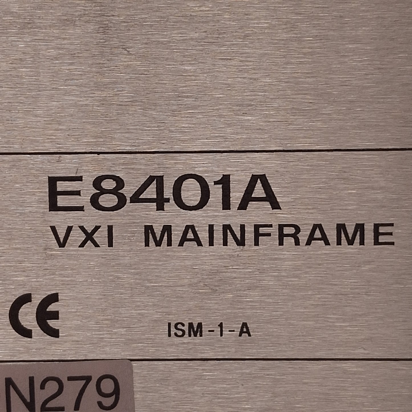 Used HP Agilent E8401A VXI Mainframe Chassis Only, 500W, 13-Slot, C-Size, 90-264VAC