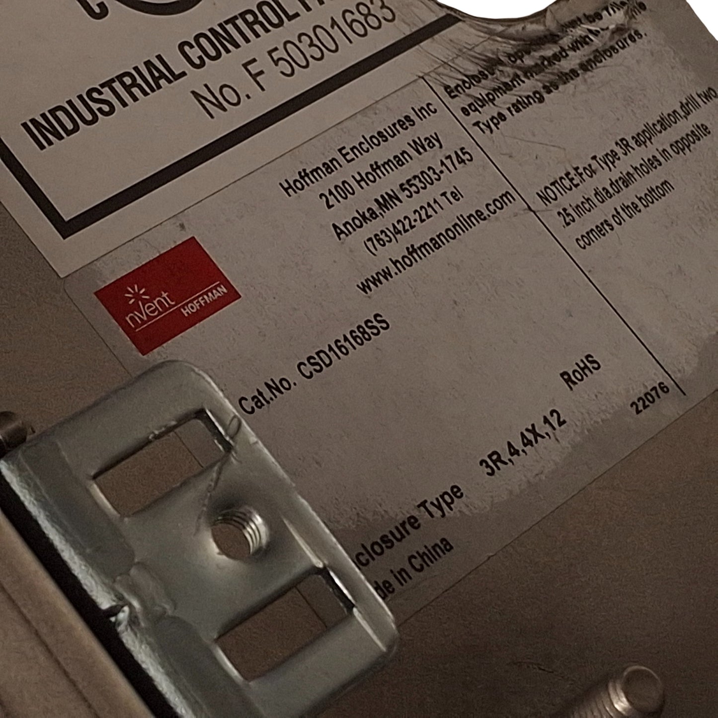Used Nvent Hoffman CSD1618SS Turn-Latch Stainless Enclosure, 16x16x8in *Holes*