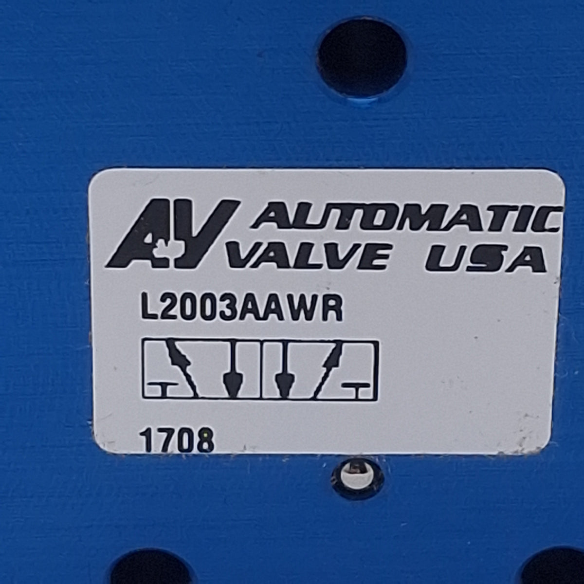 Used Automatic Valve L2003AAWR Solenoid Valve, 5/2-Way, 1/4" NPT, 150psi, 230VAC Coil