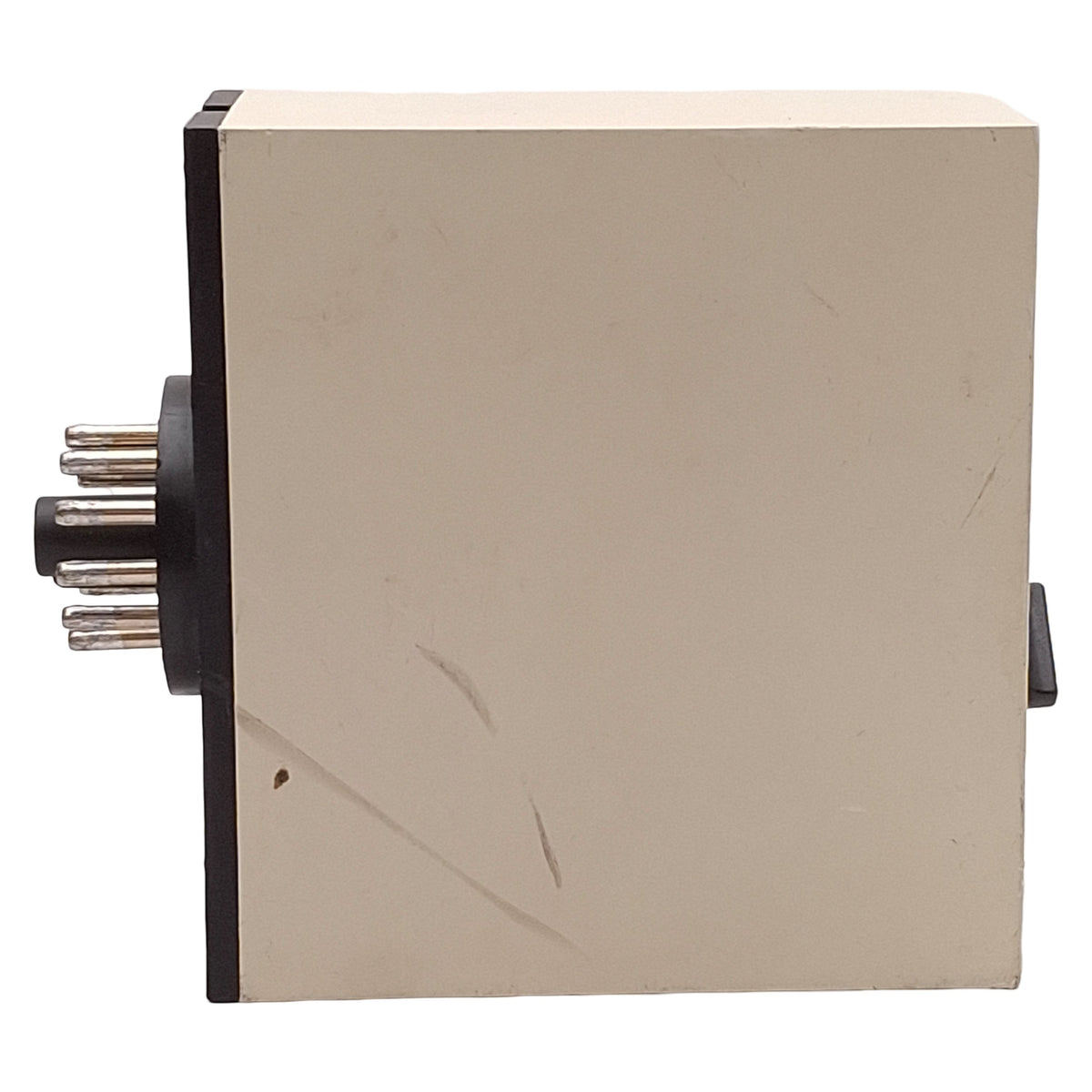 Used Electromatic SJ 135 120 150V DC Voltage Level Relay, SPDT, 30-150VDC, 120VAC IN