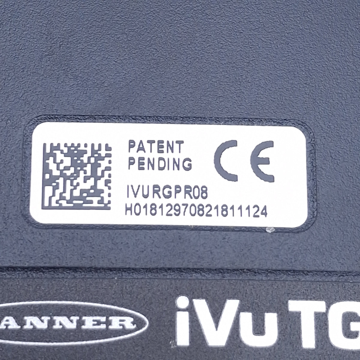 Used Banner IVURGPR08 iVu TG Image Sensor 10-30VDC, PNP, 8mm Lens, Red Ring Light