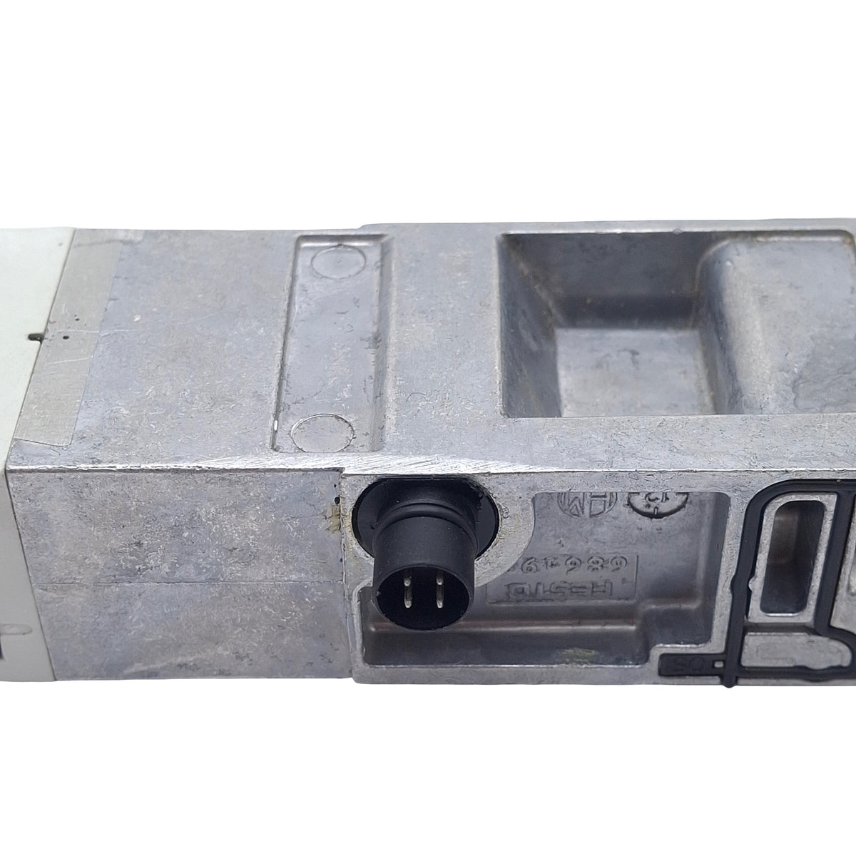 Used Festo VABF-S4-1-R3C2-C-6 Regulator Plate, 0.2-6bar Set, 10bar In, 0-10bar Gauge