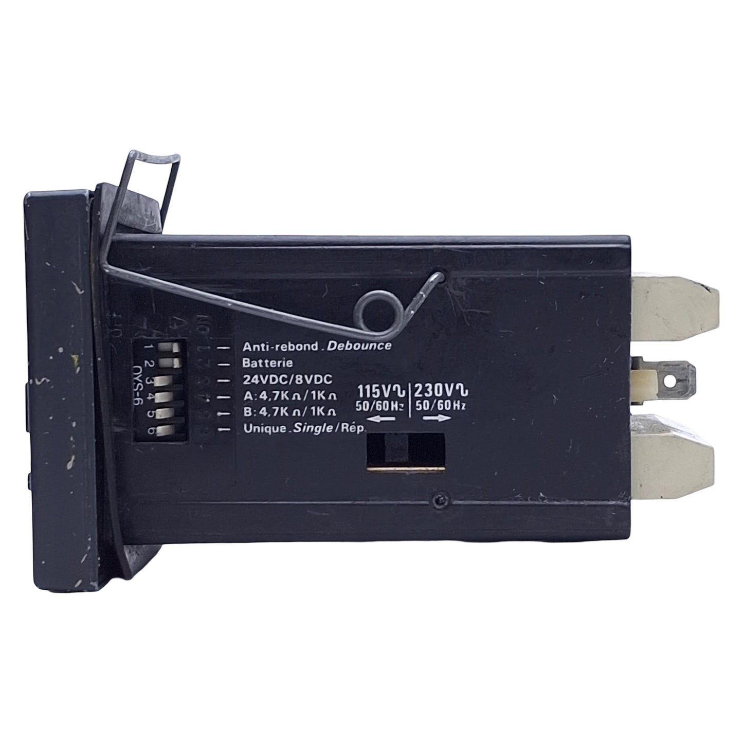 Used Syrelec 1000 PA Electronic Counter 6-Digit, 115/230VAC, 8VDC/24VDC 50mA Sensor