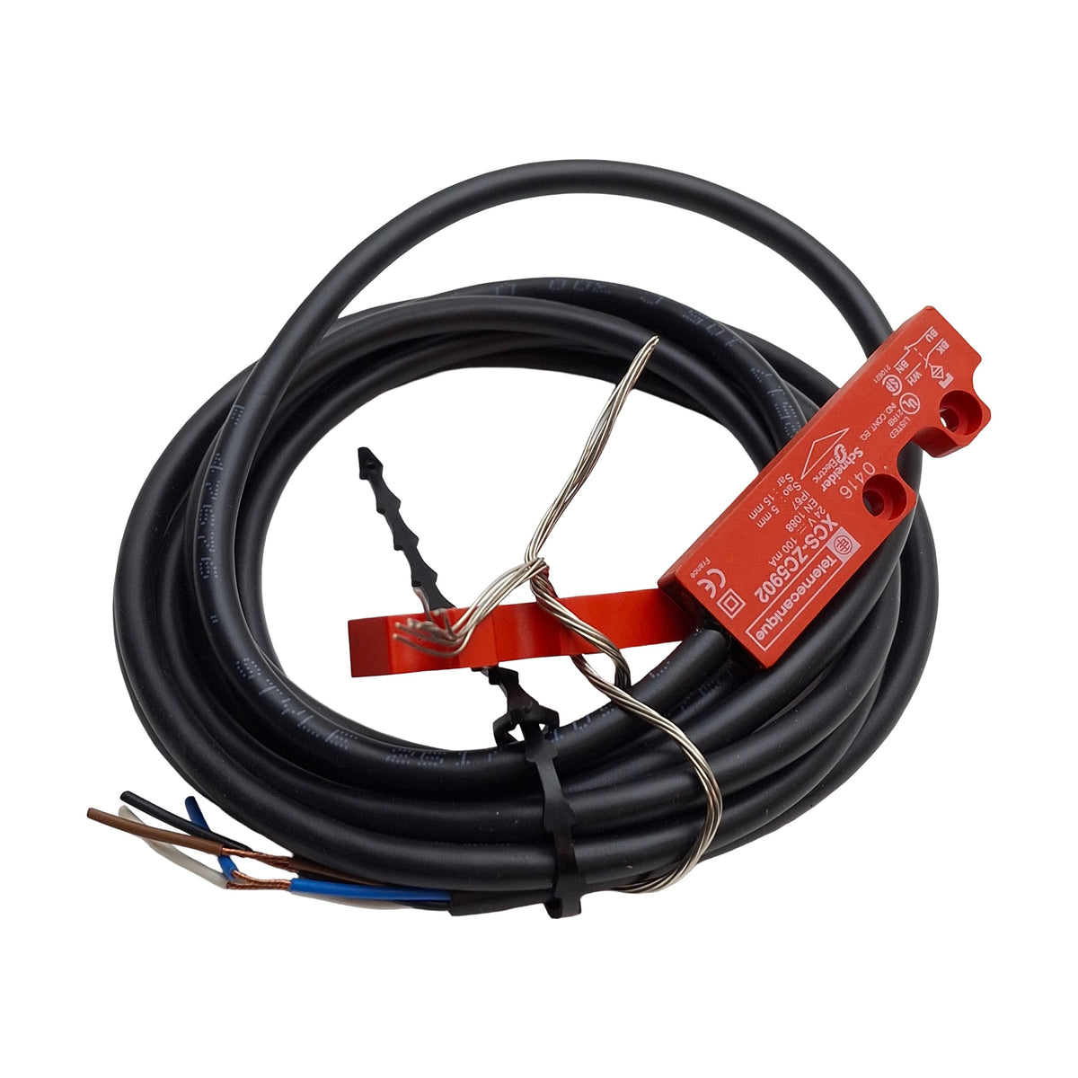 New – Open box Telemecanique XCSDMC5902 097168 Magnetic Switch, 1NO+1NC, 24VDC, 2 Meter Cable