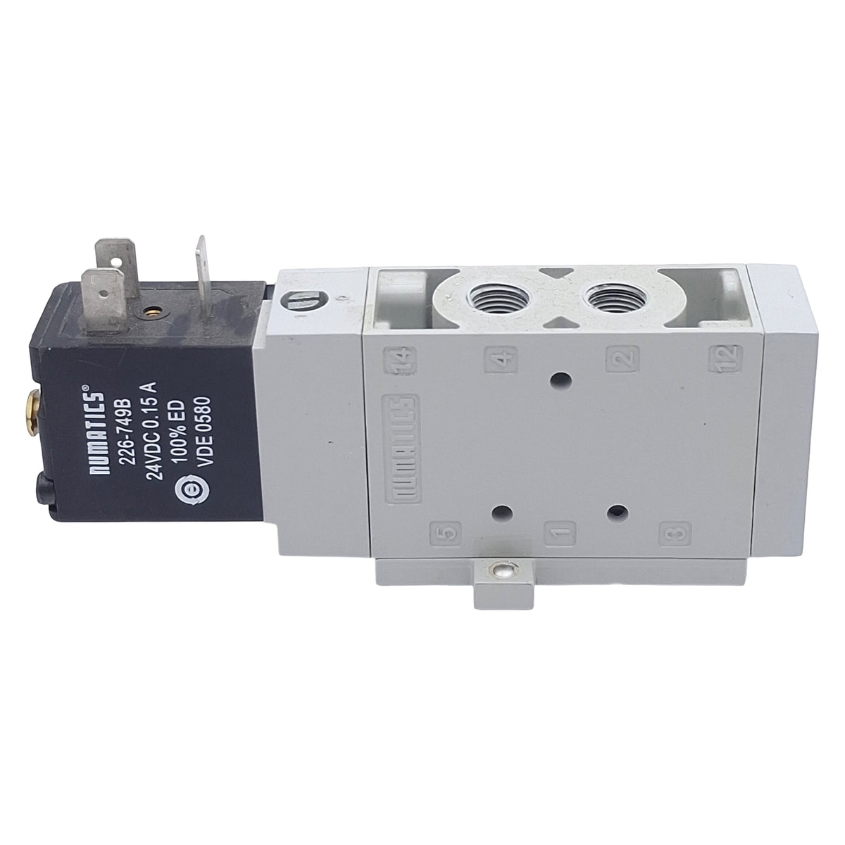 Used Numatics L11BA452B060T61 Solenoid Valve, 4/2-Way, 1/8in NPT, 145psi, 24VDC Coil