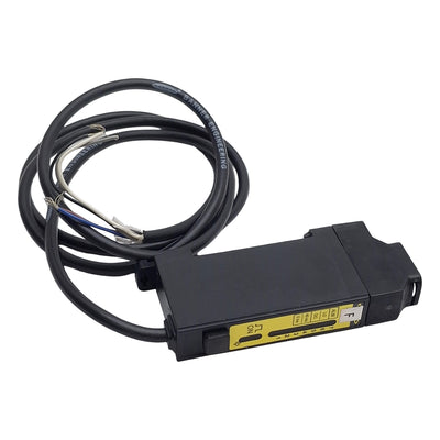 Used Banner D12EP6FV 41968 Fiber Optic Sensor, SPST-PNP, Red LED, 10-30VDC, DIN Rail