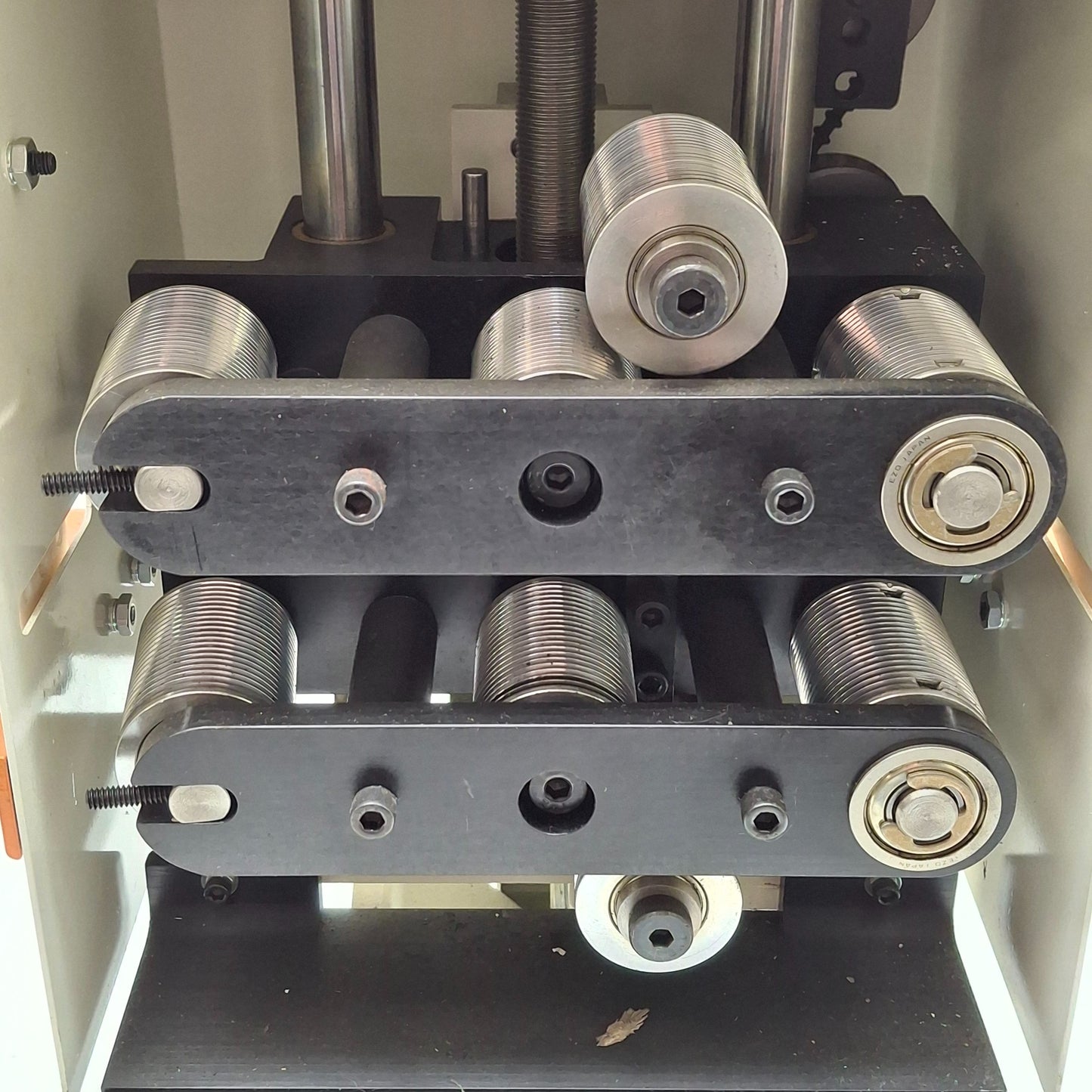 Used RDN Mfg 206-2 Extrusion Puller Head, 2in Belt Width, 1/2in OD Capacity, 6in L