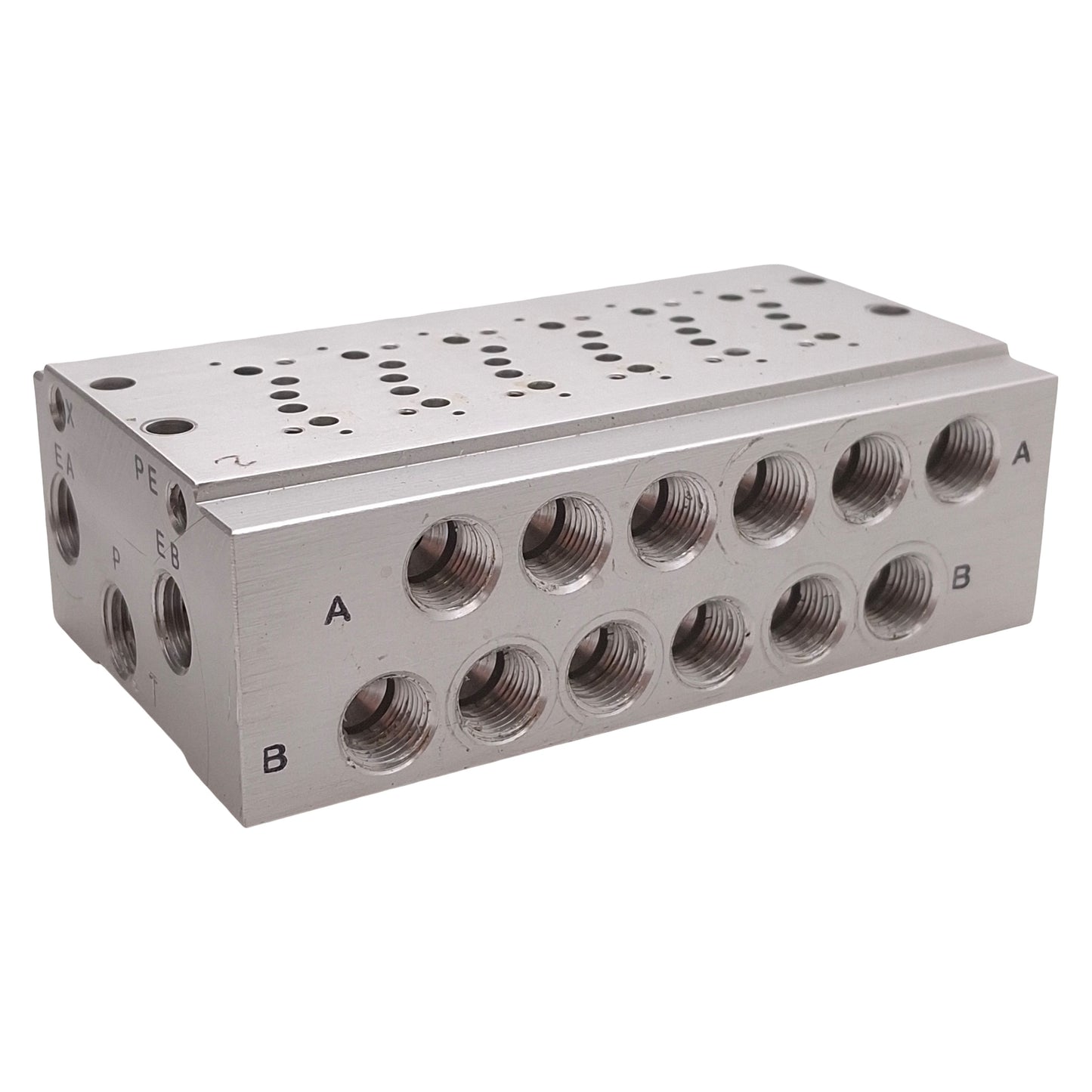 Used SMC SS5Y3-42-06-01N Aluminum Bar Stock Manifold, 6-Station, Base Mounted, 1/8NPT