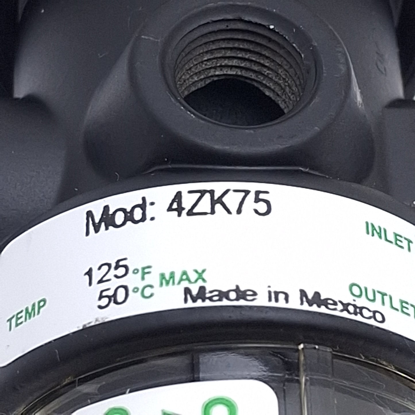 New Speedaire 4ZK75 Pneumatic Filter Regulator, 1/4in NPT, 150psi Max, 14cfm, 5µm