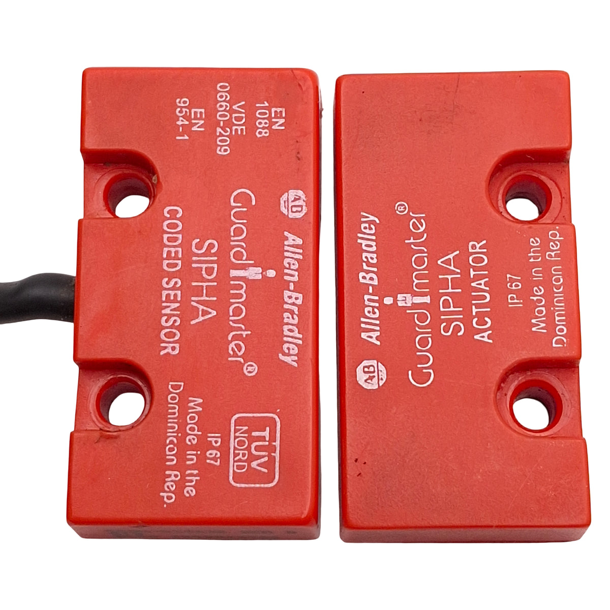 Used Allen Bradley 440N-S32036 Non Contact Safety Interlock, 5mm, 1NO+1NC & 1NO Aux