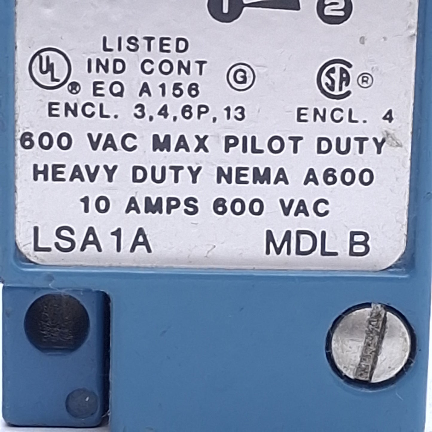 Used Honeywell LSA1A Limit Switch, SPDT, 1NO/1NC, 600VAC 10A Max, 1/2 NPT Conduit