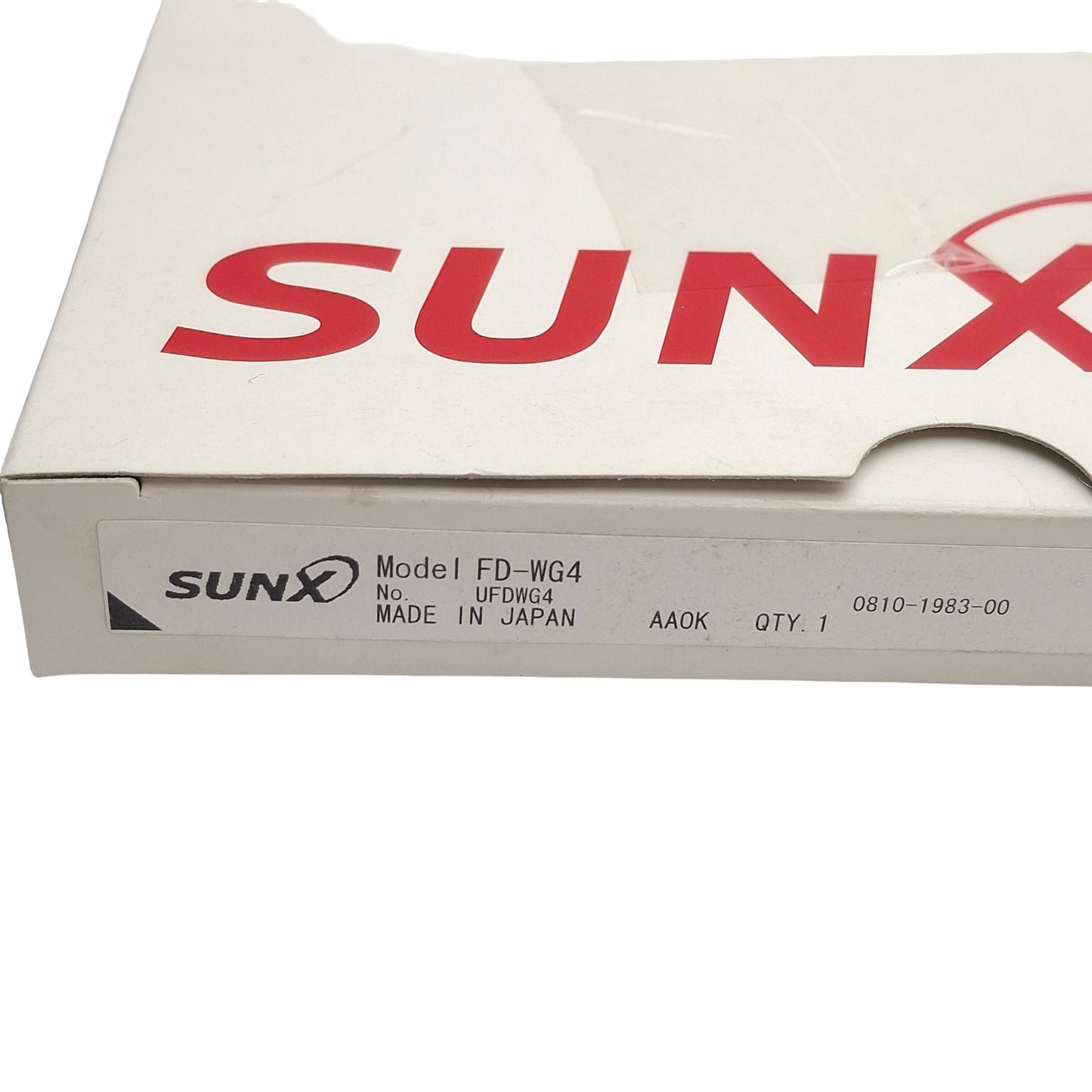 New – Open box Panasonic FD-WG4 Diffuse Reflective Sensor Cable, M4 Threaded, 2 Meter Length