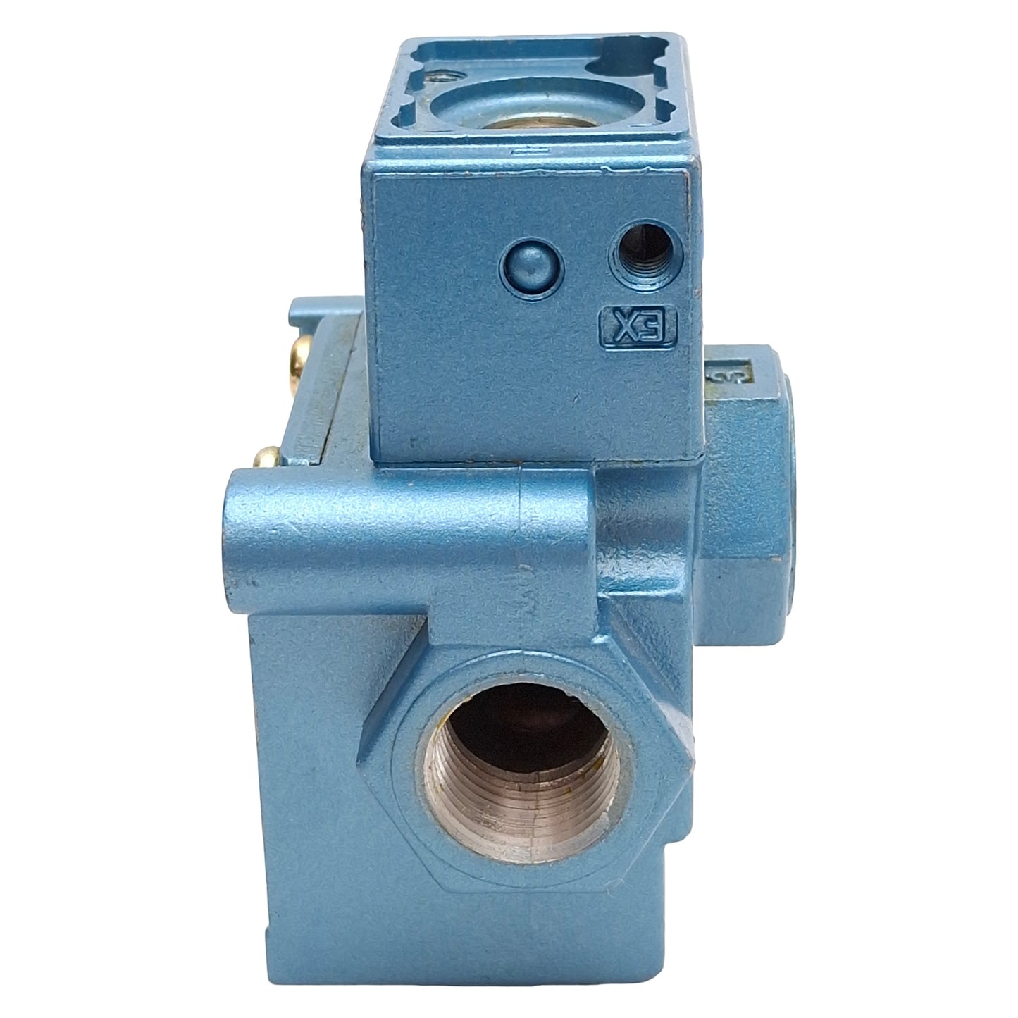 Used Mac 55B-12-PE-501JM Solenoid Valve, 3/2-NC, Vac-150psi, 3/8in NPTF *NO COIL*