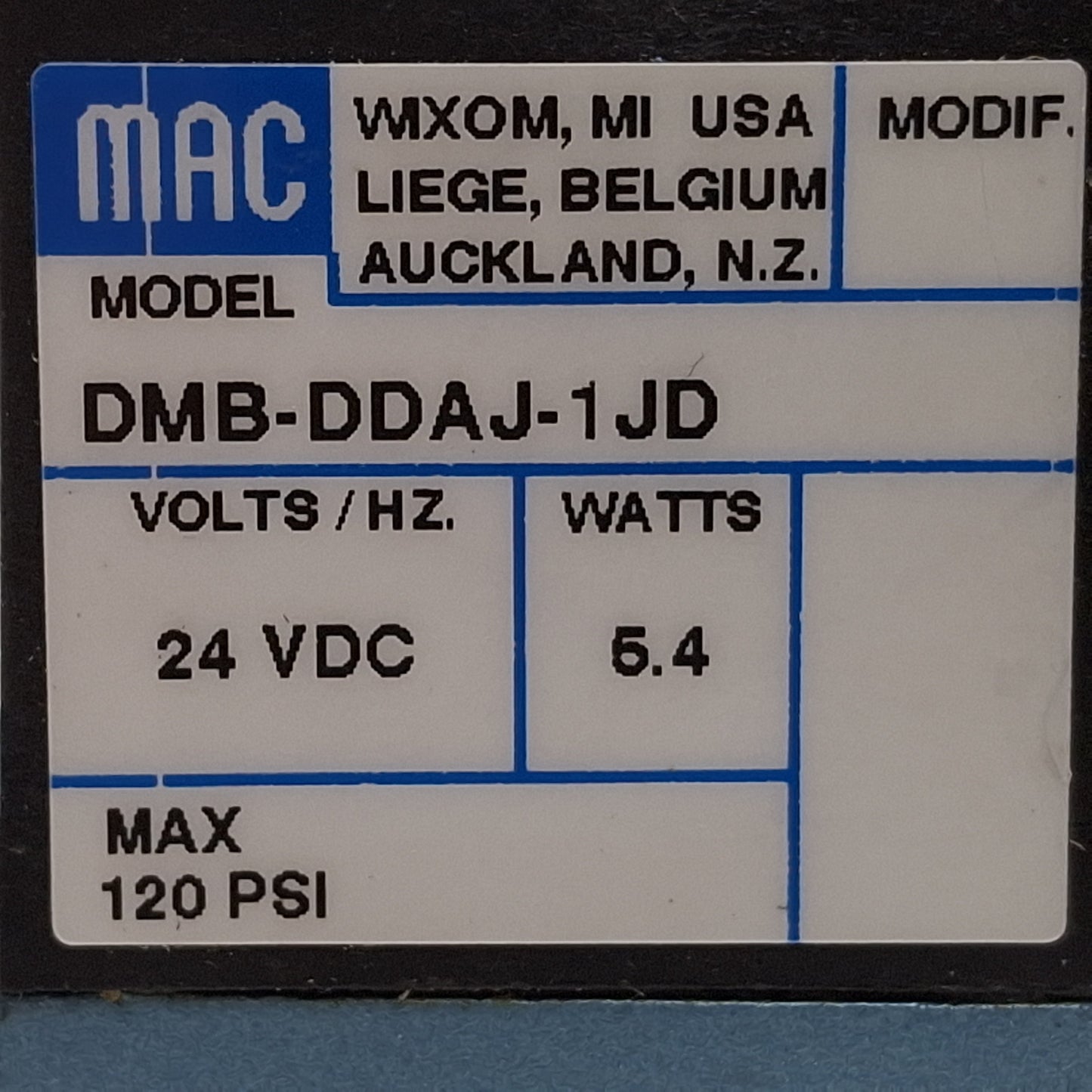 Used Mac 411A-B0A-DM-DDAJ-1JD Solenoid Valve, 5/2-Way, 20-120psi, 1/4NPTF, 24VDC Coil