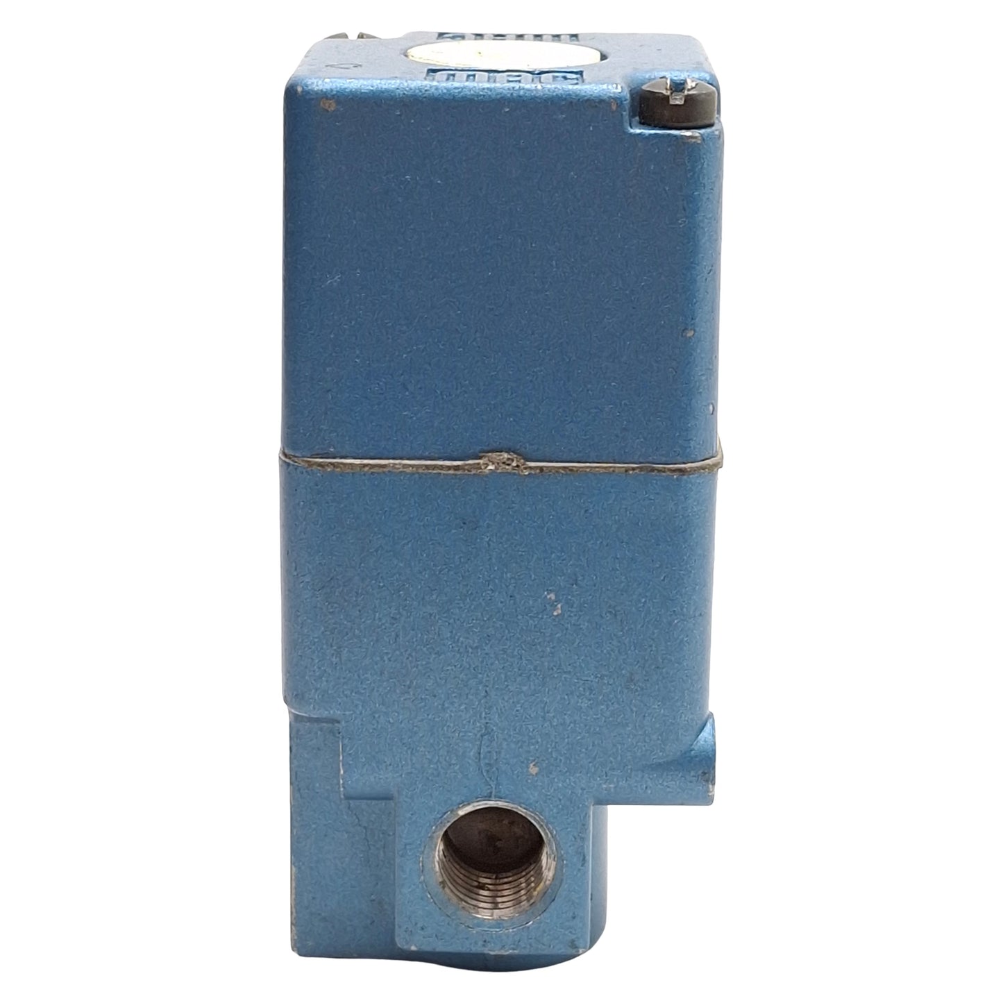 Used Mac 225B-111CA Solenoid Valve, 3/2-Way, 150psi, 1/4in NPTF, 120VAC/24VDC Coil