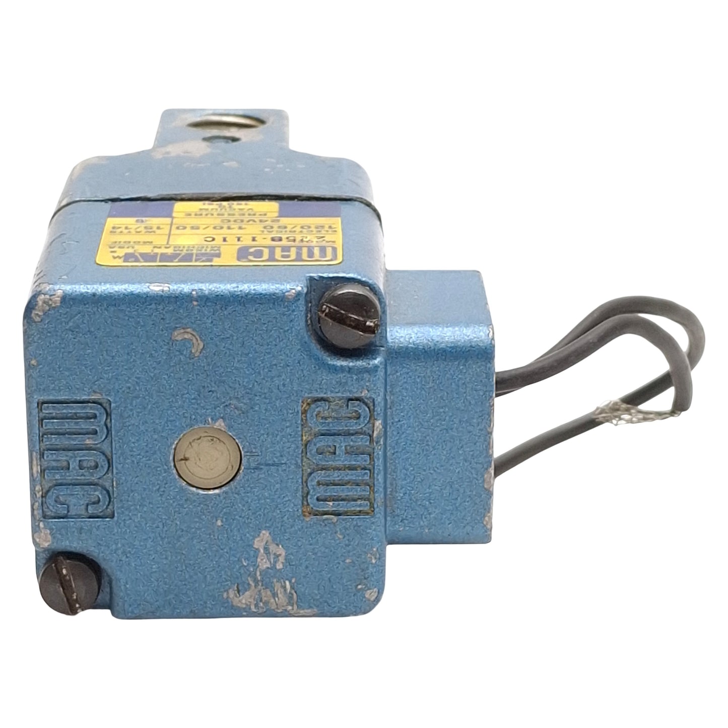 Used Mac 225B-111C Solenoid Valve, 3/2-Way, 150psi, 1/4in NPTF, 120VAC/24VDC Coil