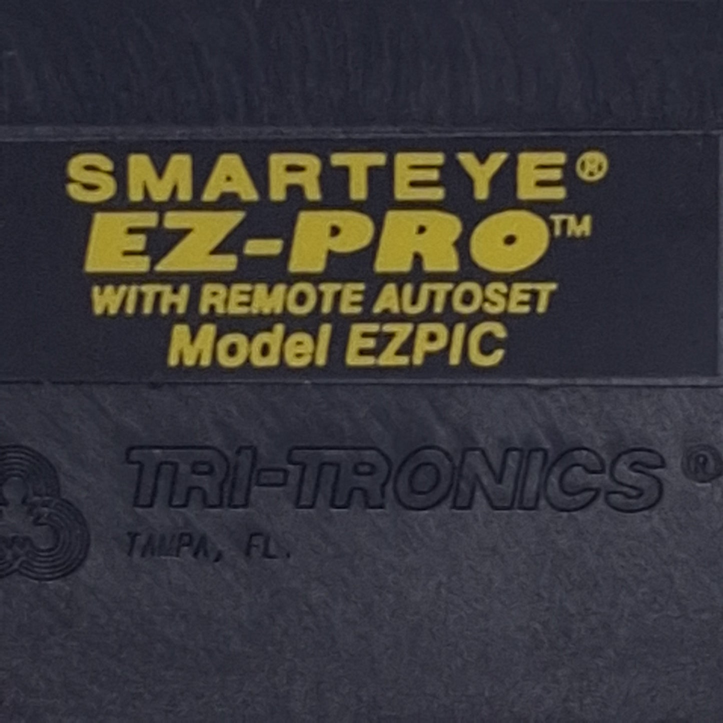 Used Tri-Tronics EZPICF4 SMARTEYE EZ-PRO Sensor, NPN/PNP, 10-30VDC, 5-Pin M12