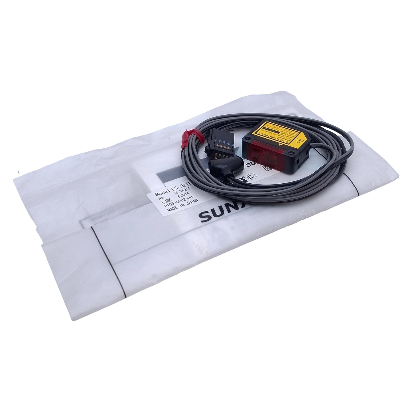 New Panasonic SunX LS-H21F Digital Laser Sensor 30-500mm Range, Red LED, 2m Cable