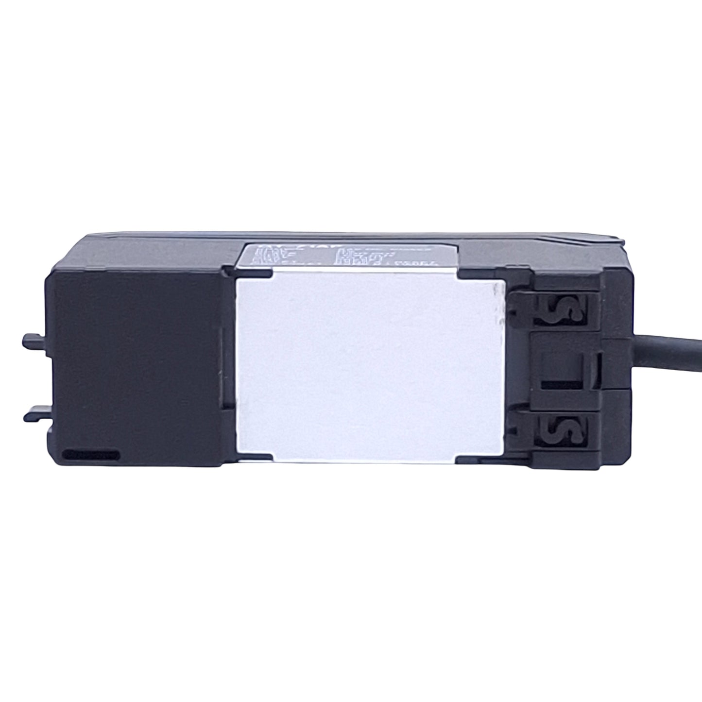 New – Open box Keyence GT-71AP Digital Contact Sensor Amplifier Unit PNP, 12-24VDC, 2m Cable